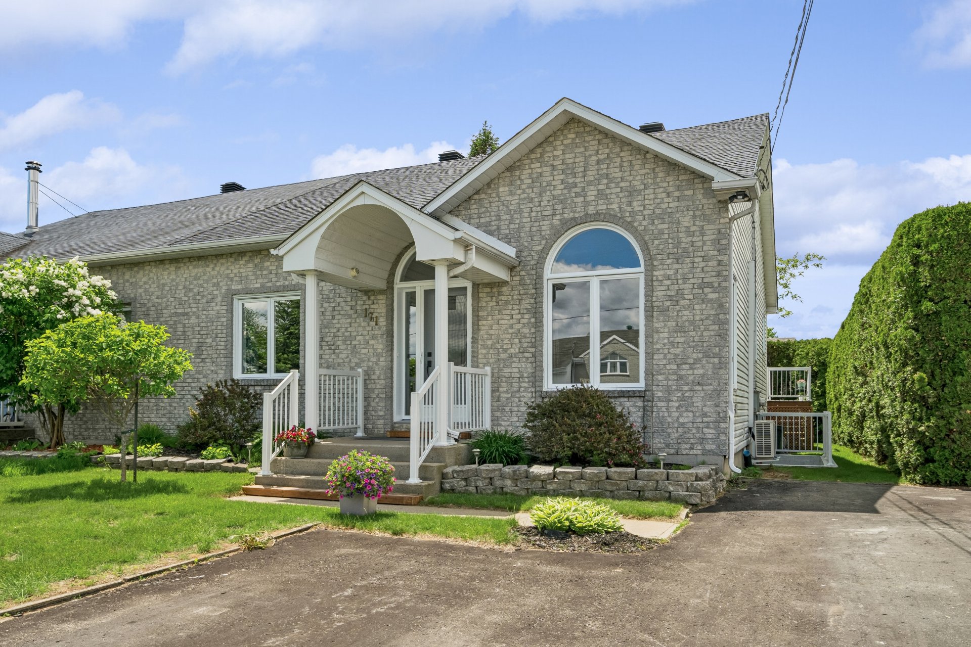MLS: 18566084