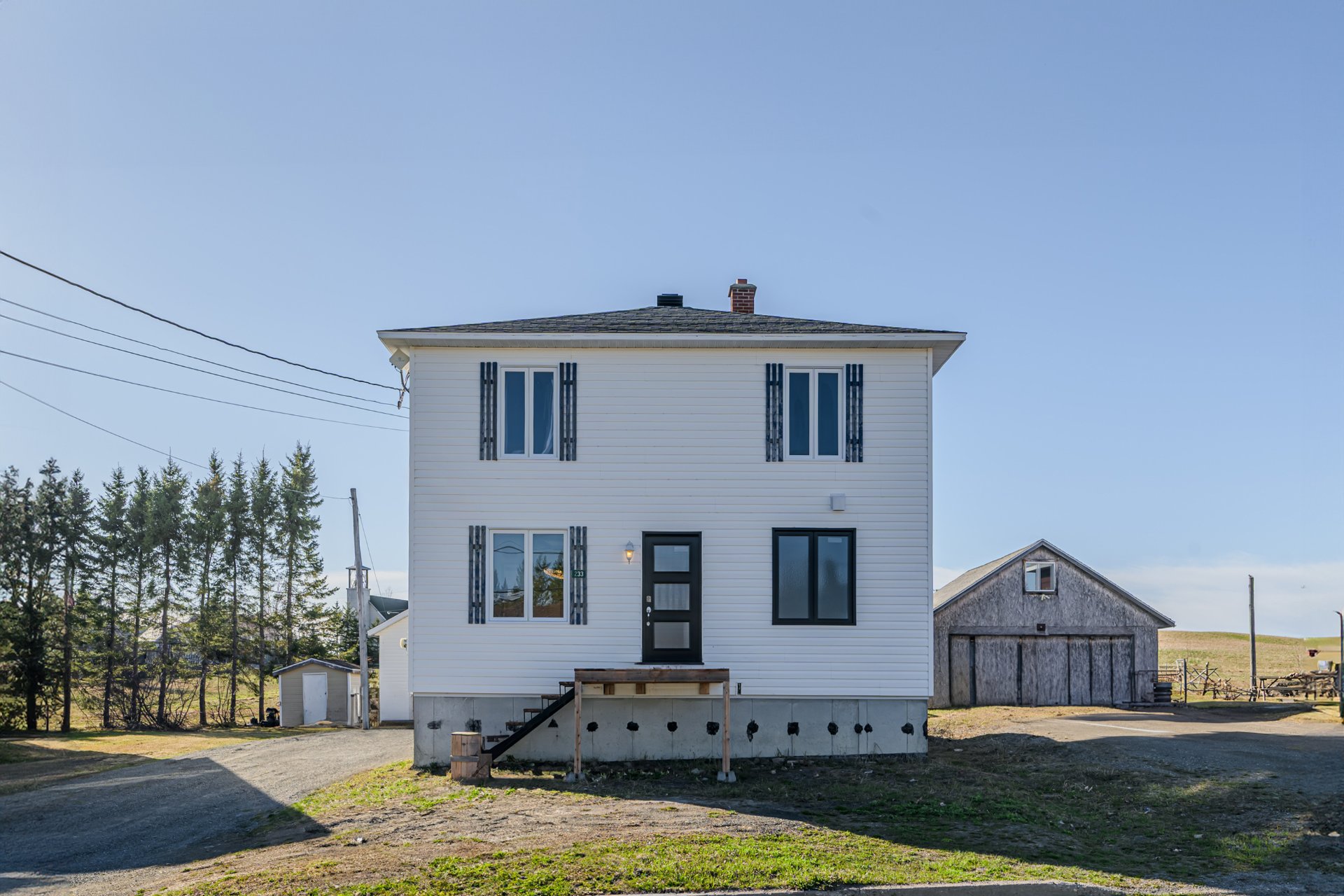 MLS: 25073311