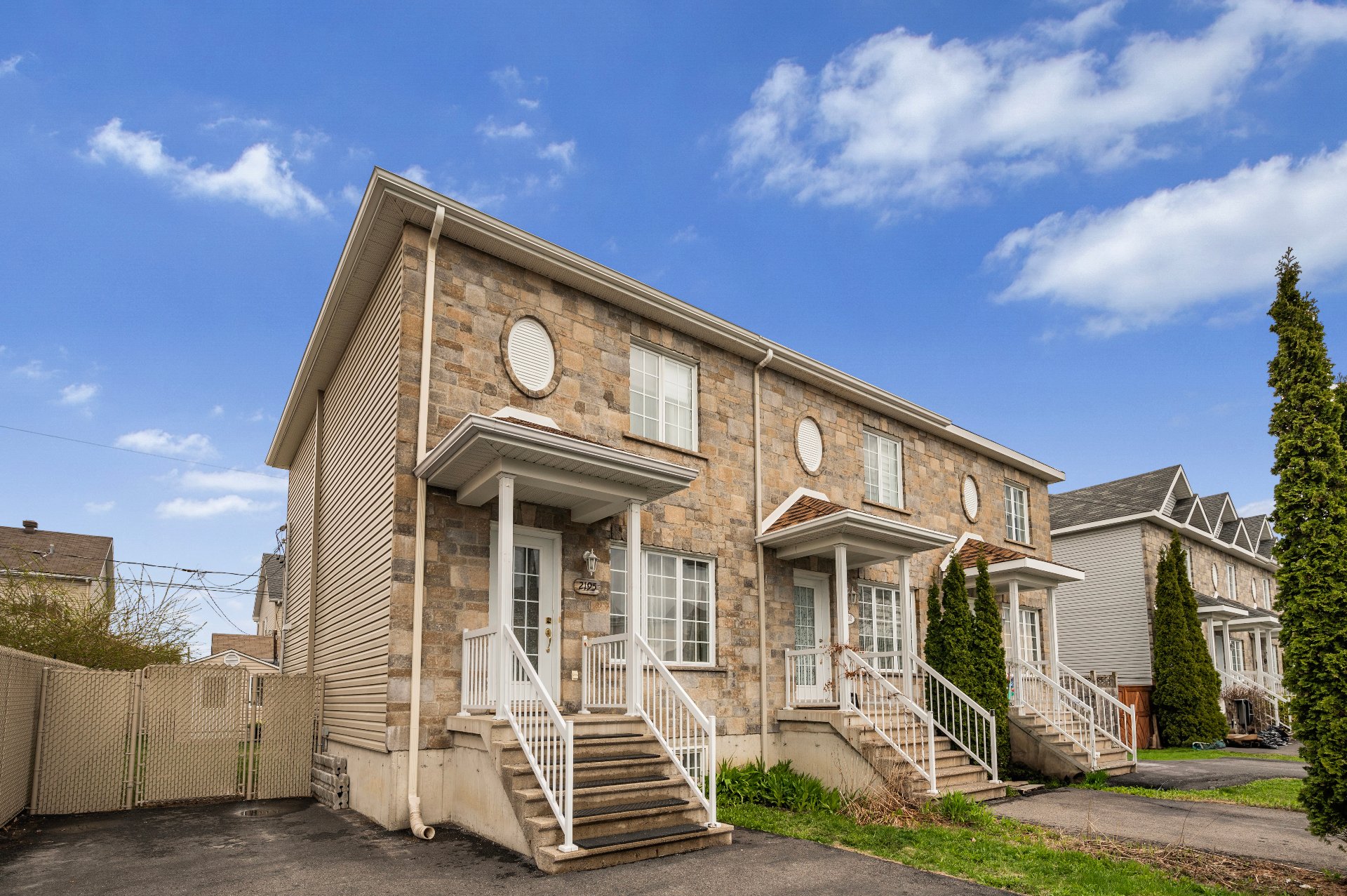 MLS: 24906742