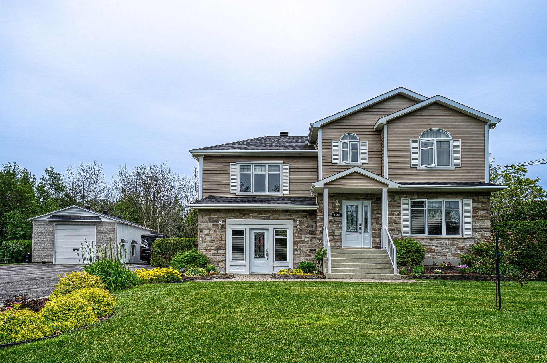 MLS: 17464837