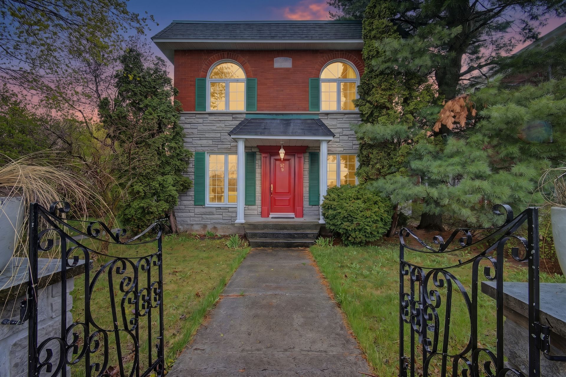 MLS: 12775901