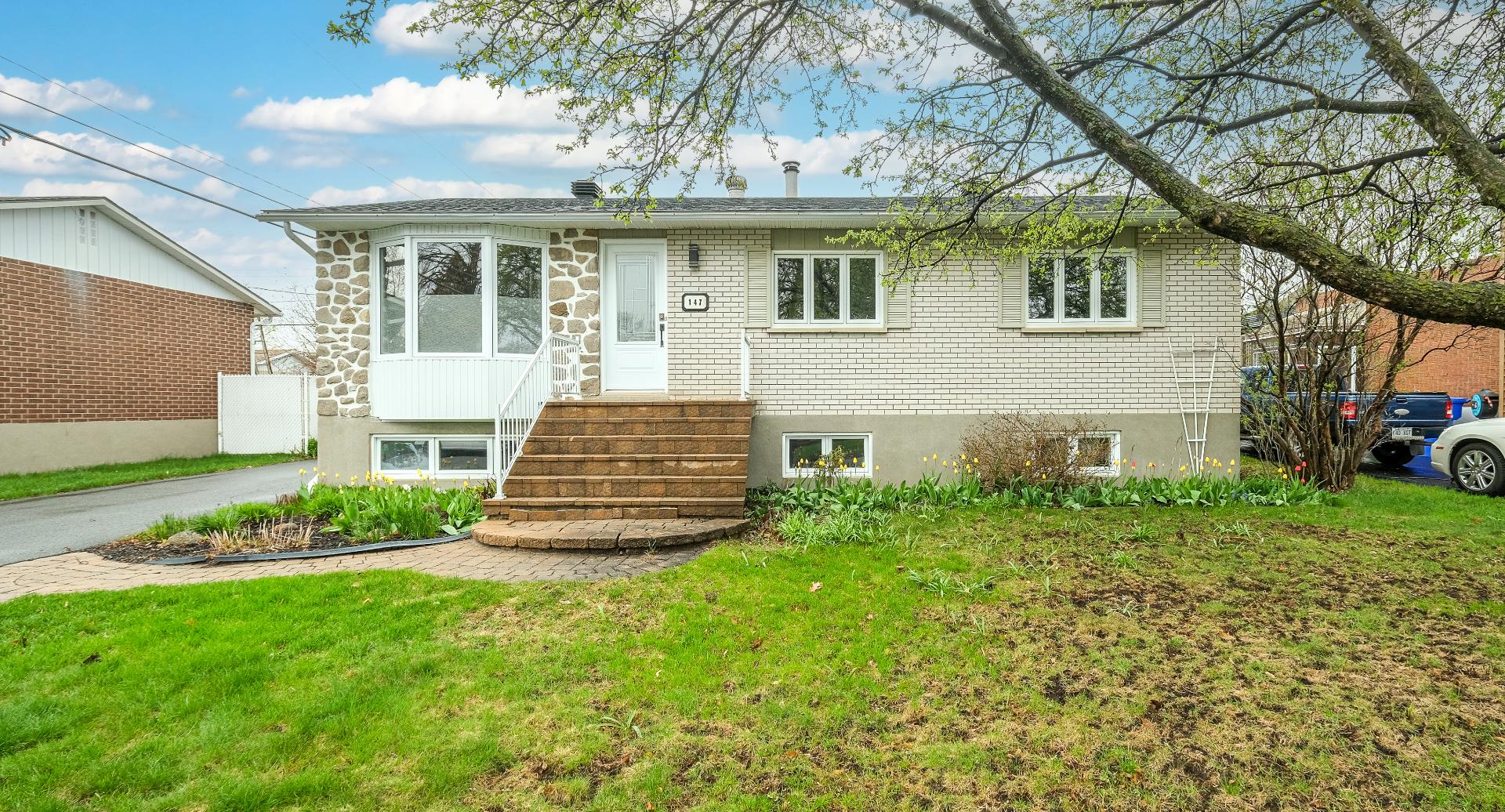 MLS: 17475405