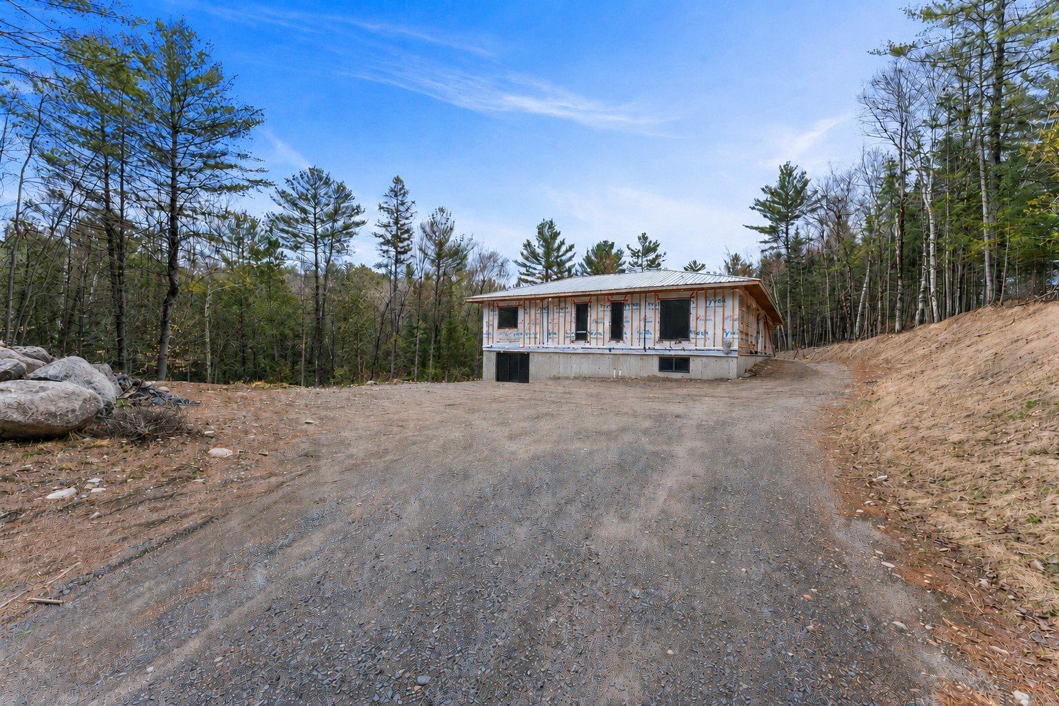 MLS: 10056371
