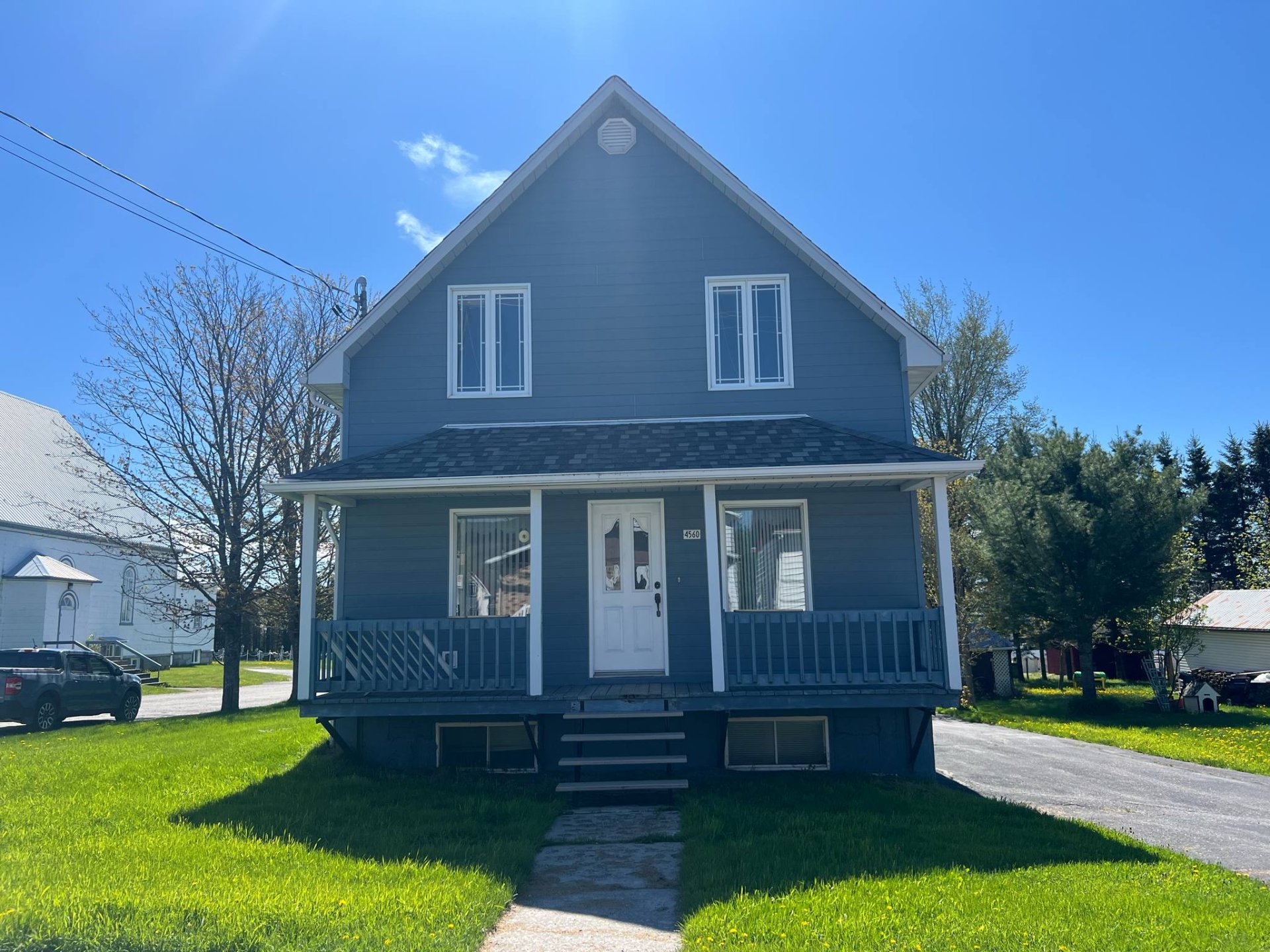 MLS: 22226071