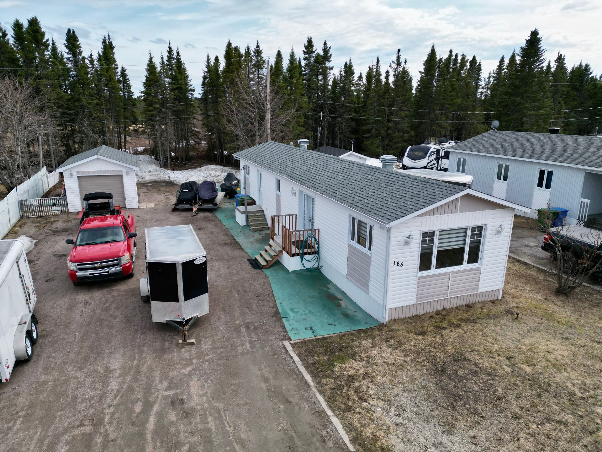 MLS: 26033026