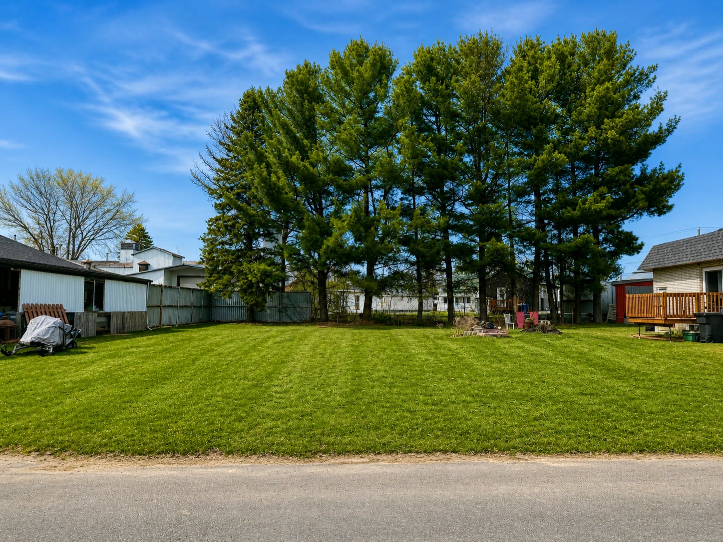 MLS: 24548306