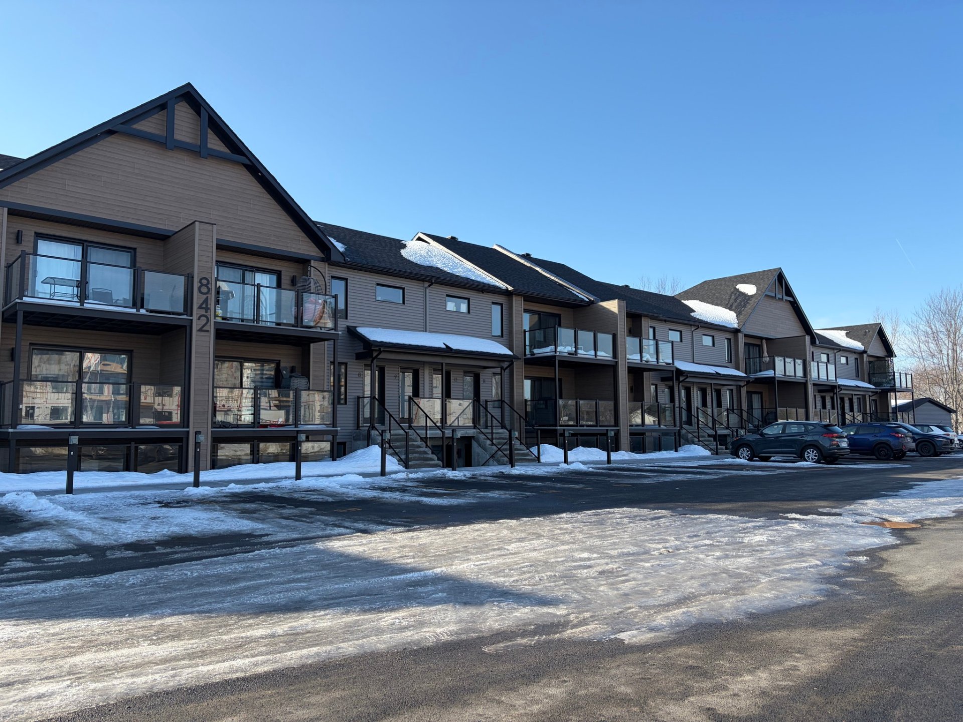 MLS: 15263641