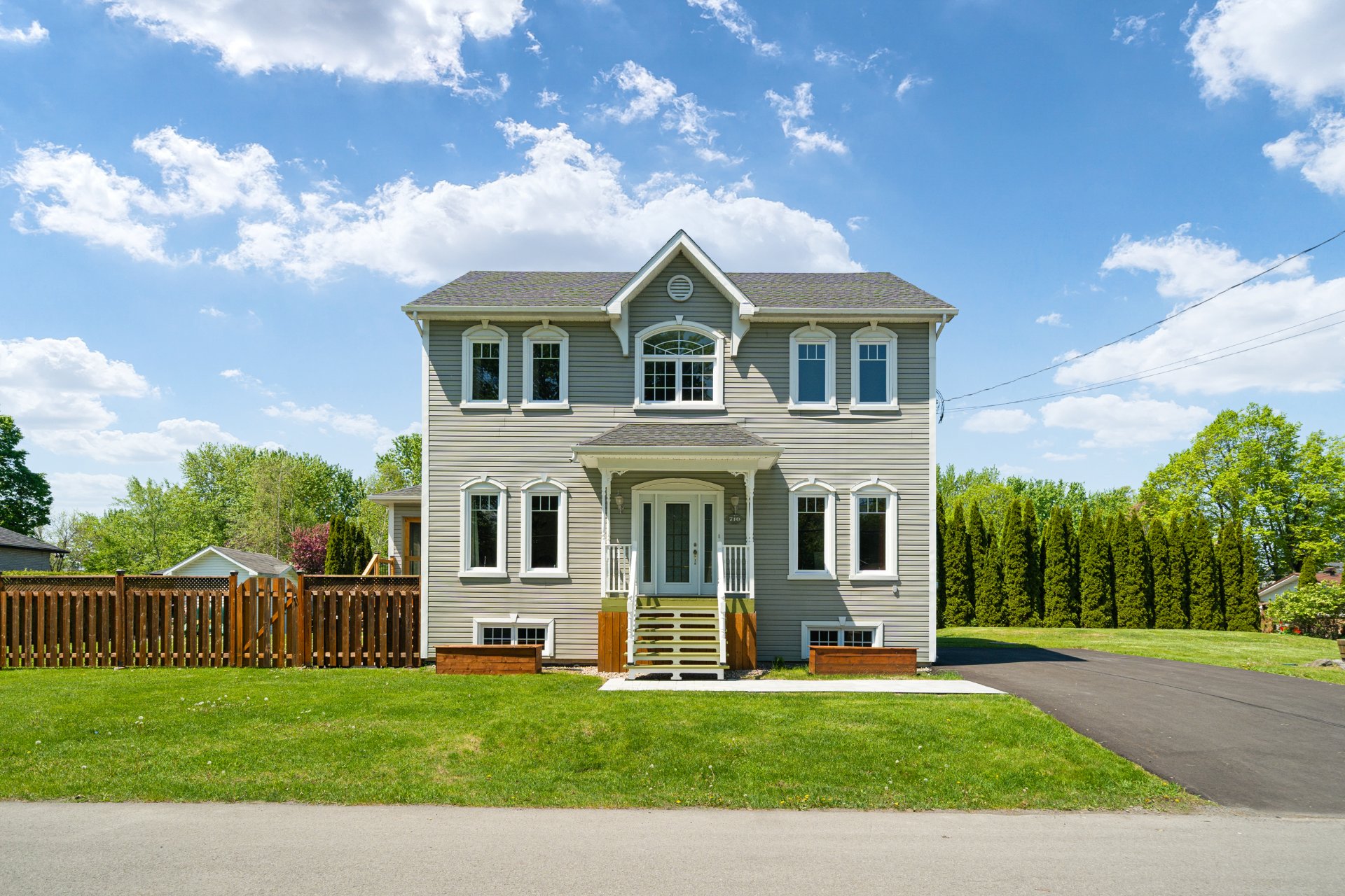 MLS: 14280470