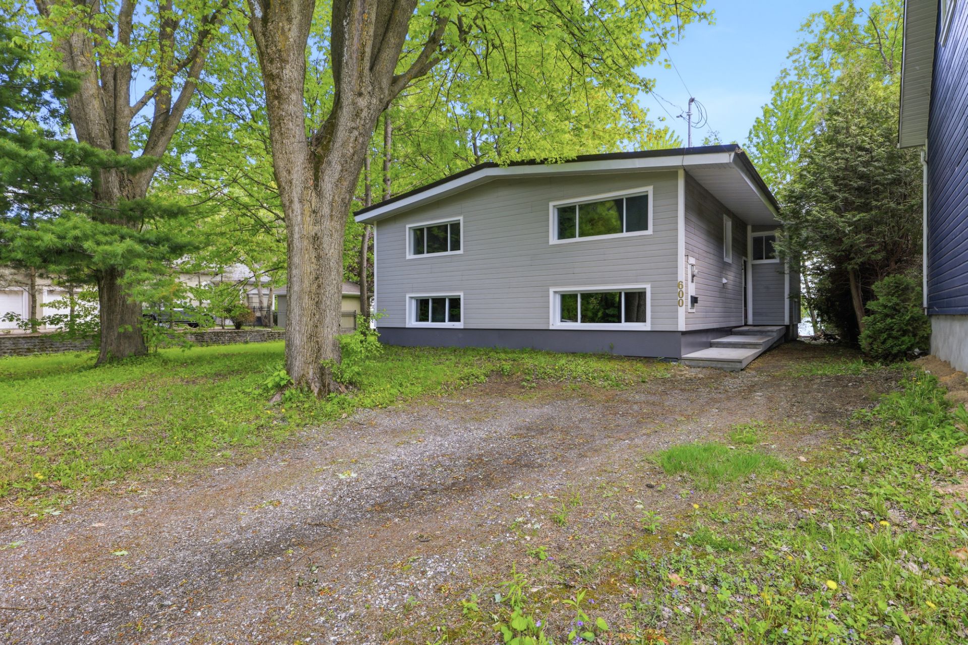 MLS: 16351558