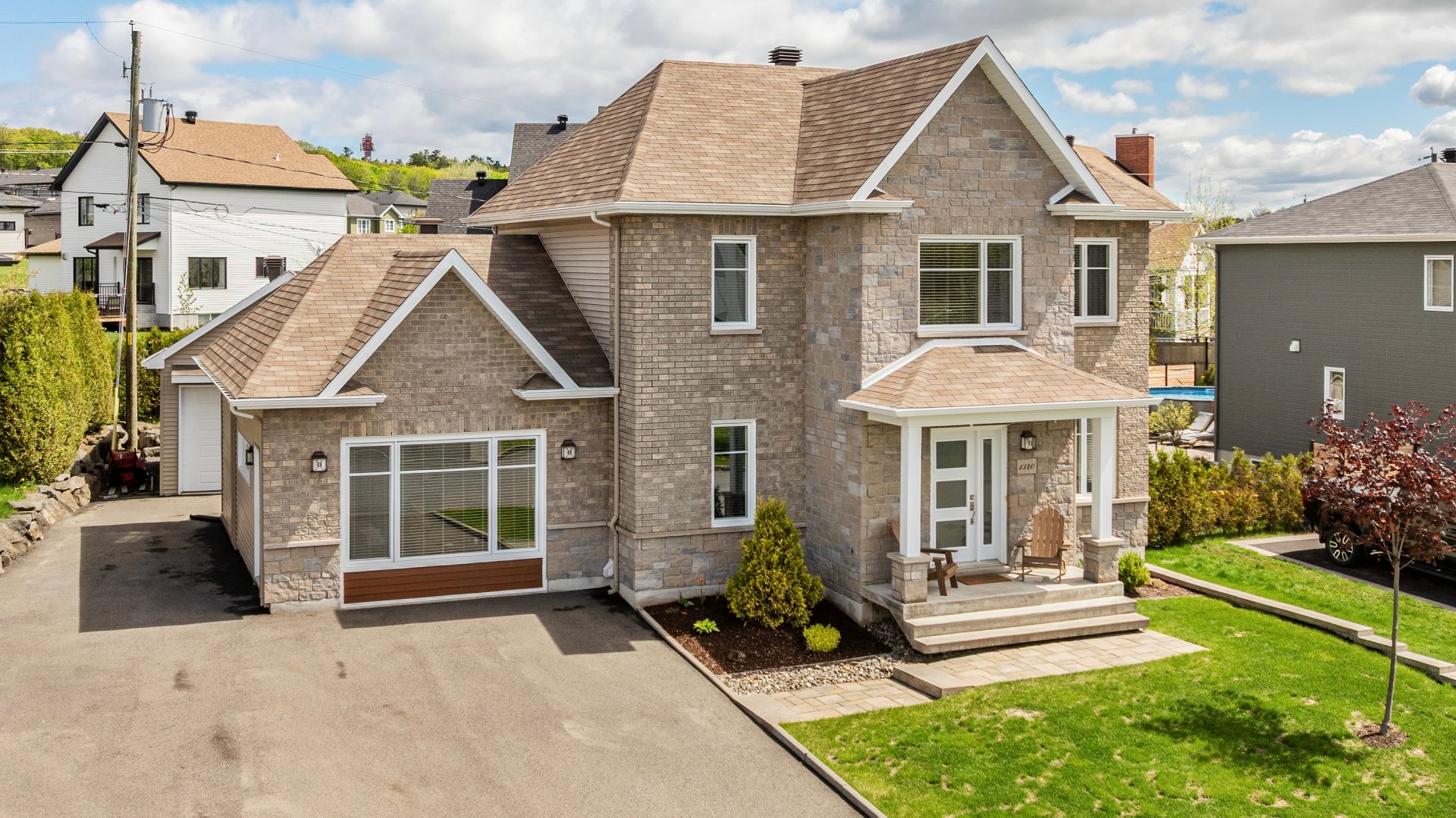 MLS: 17907351