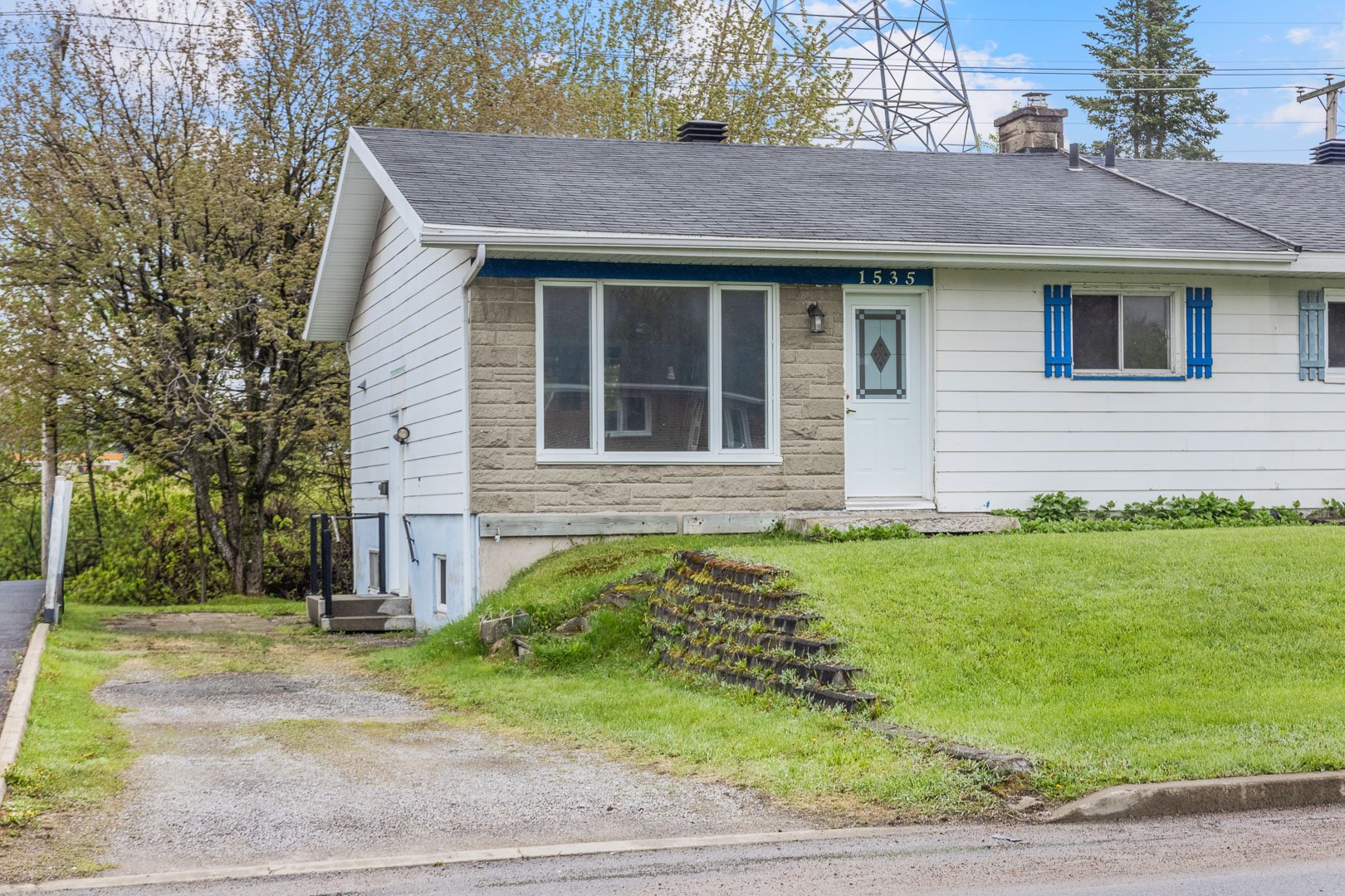 MLS: 15743270
