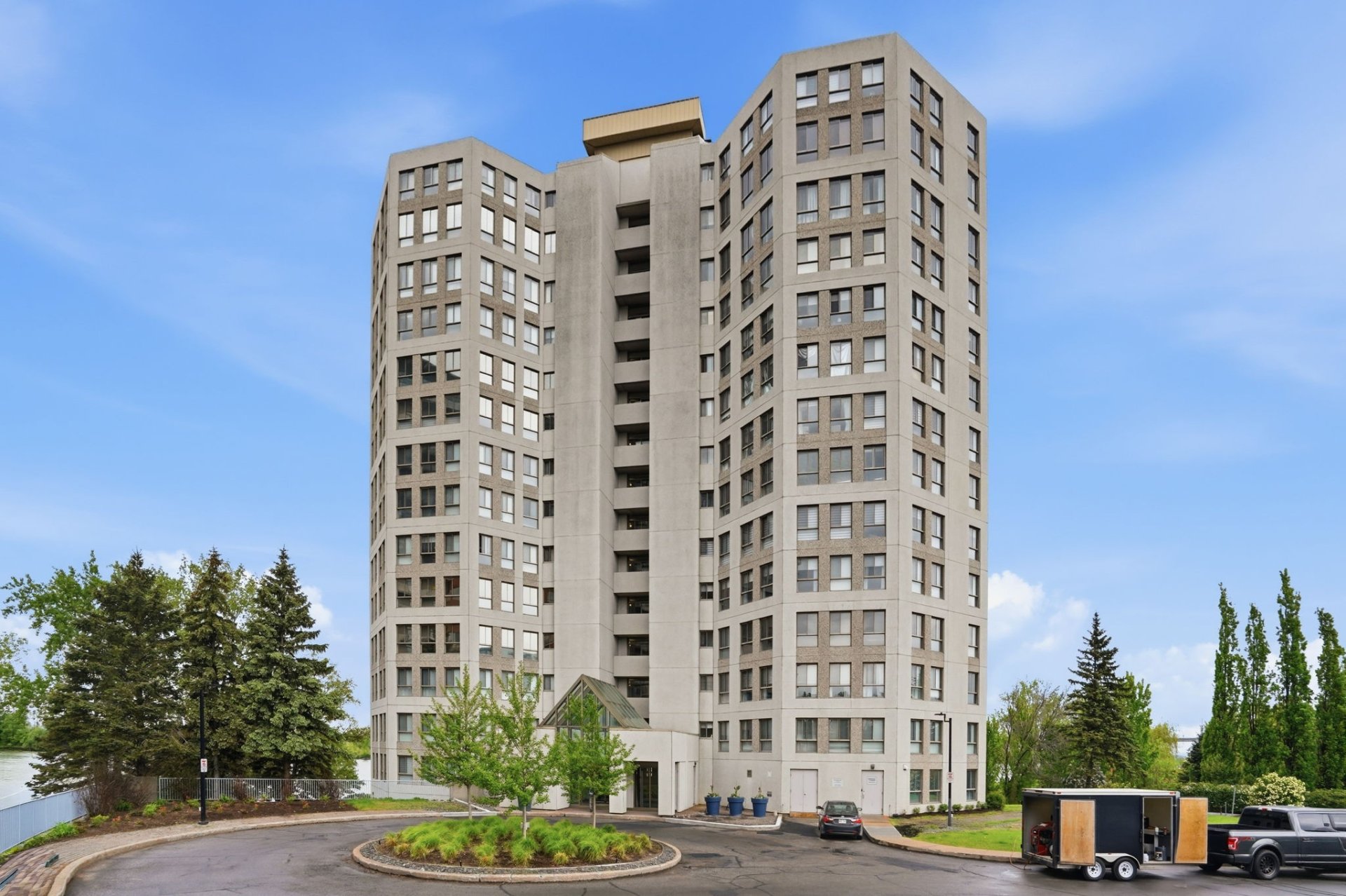 MLS: 17395547