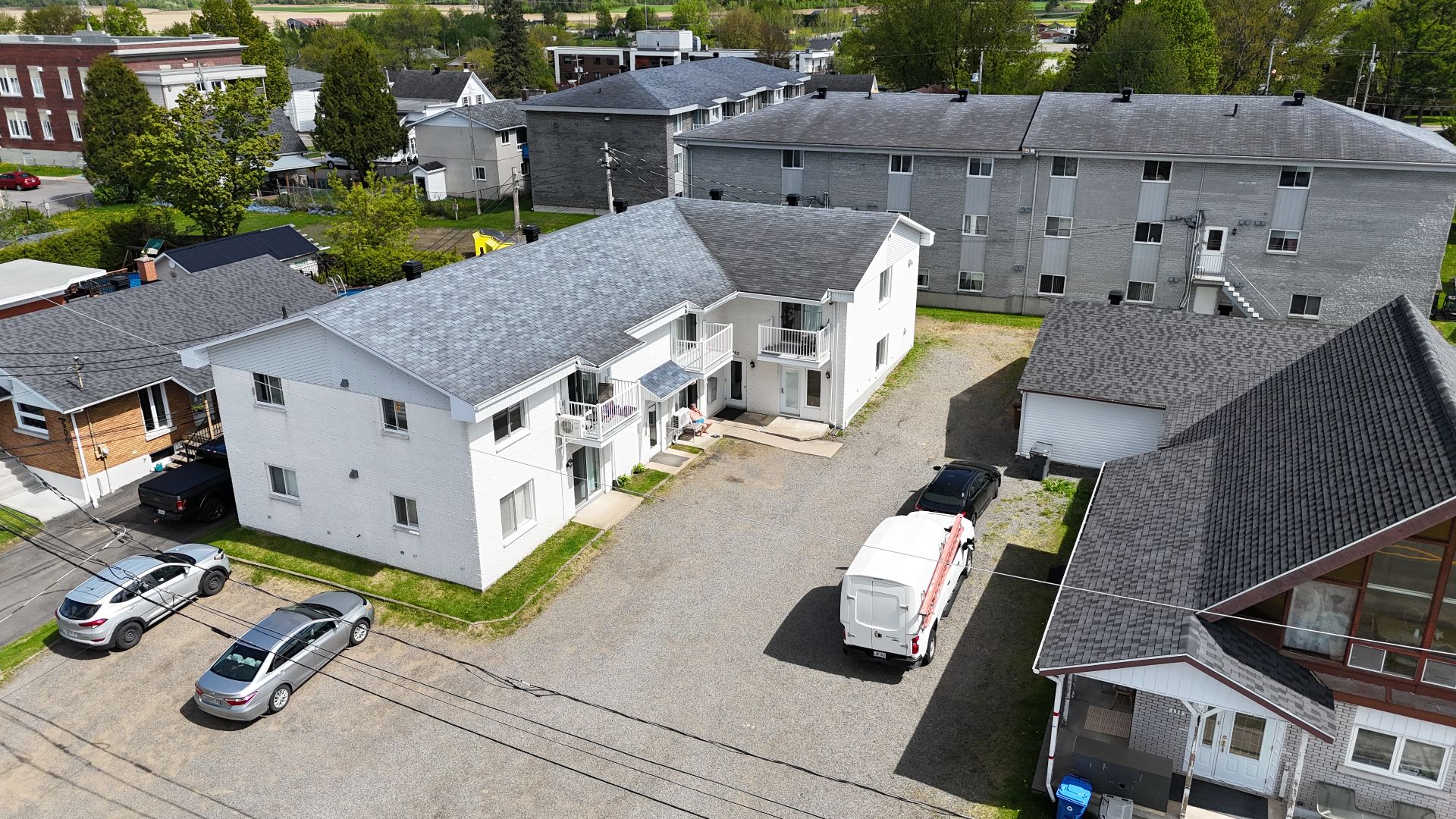 MLS: 22375683