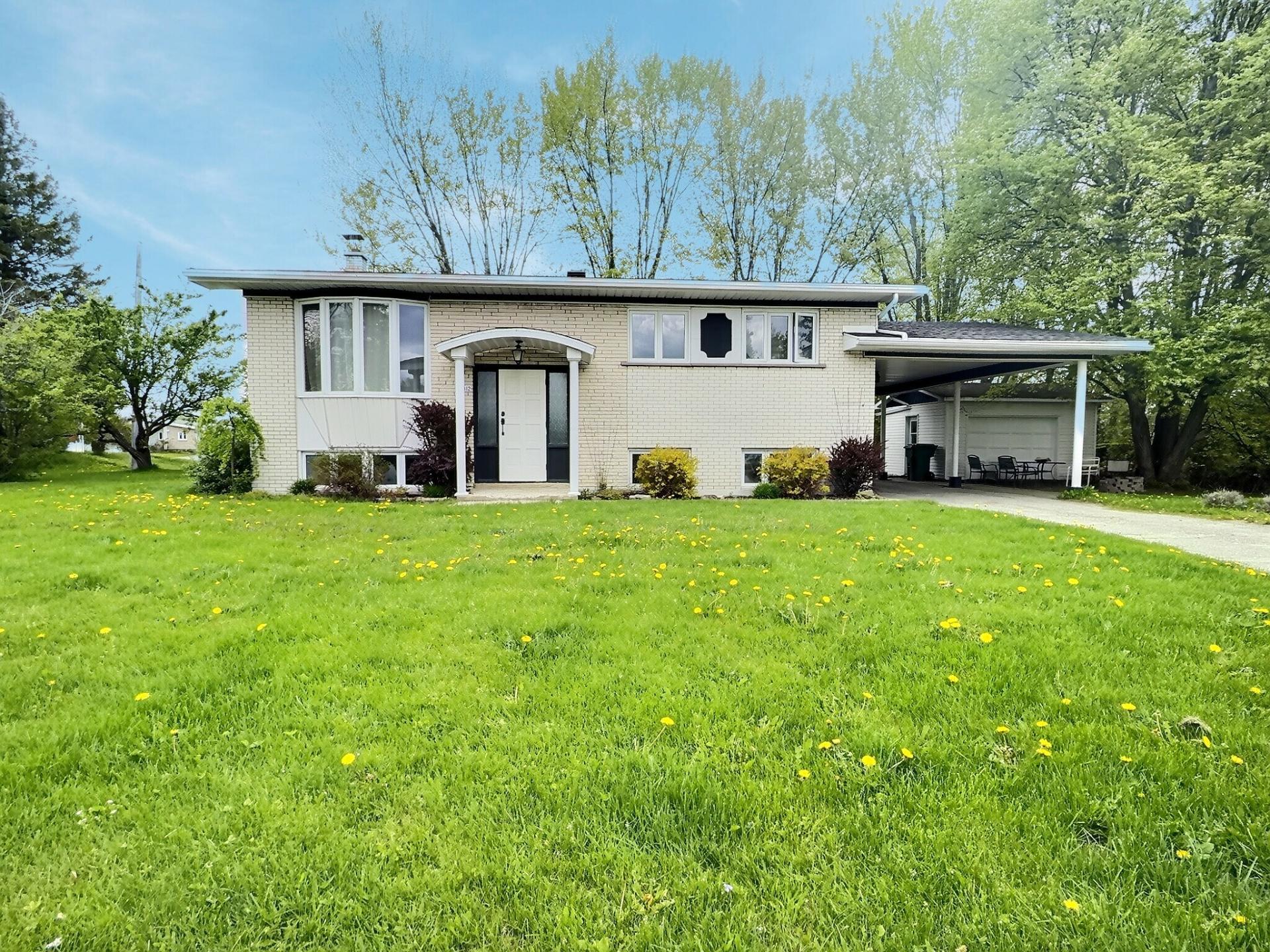 MLS: 18406522