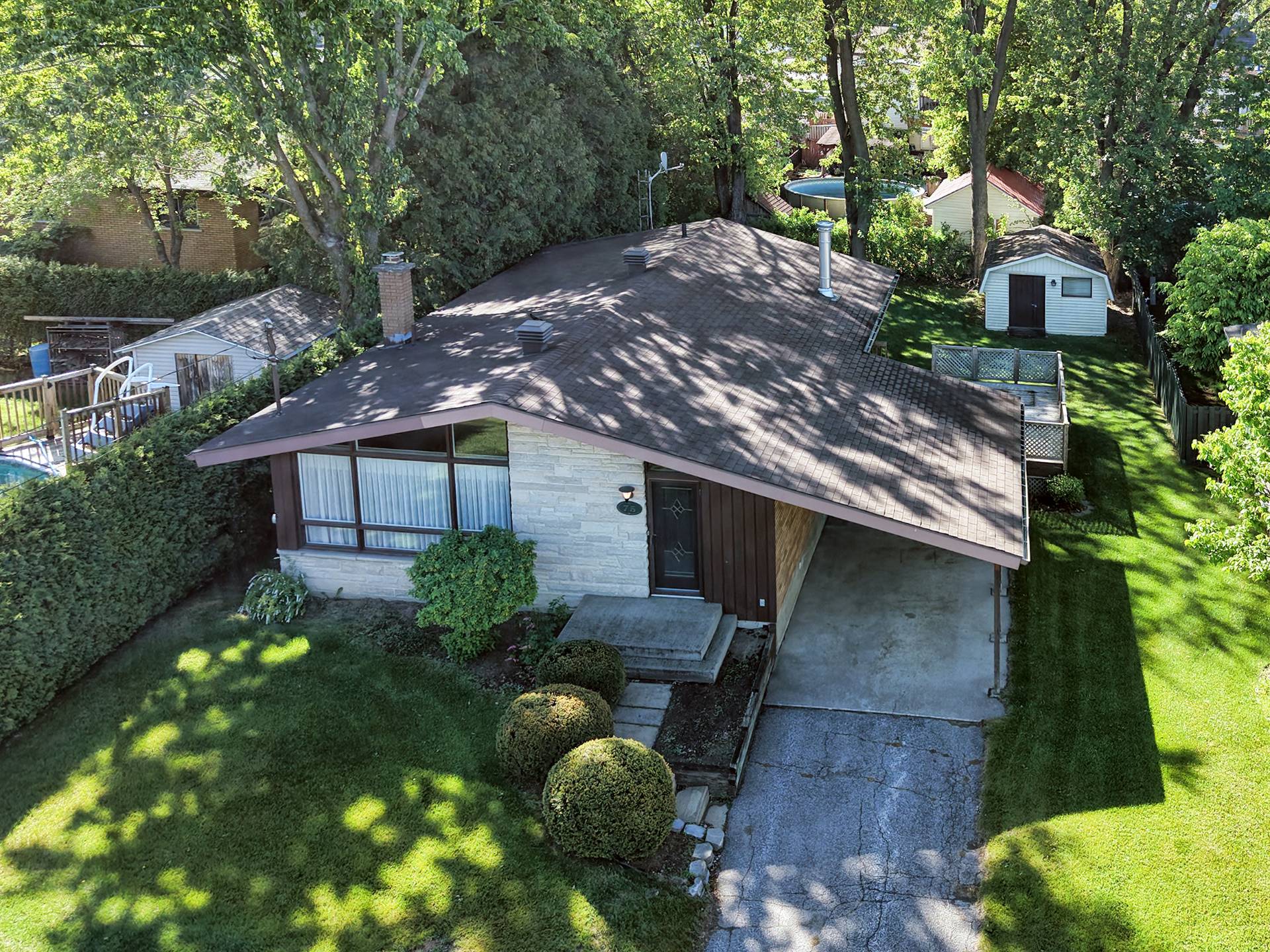 MLS: 28095505