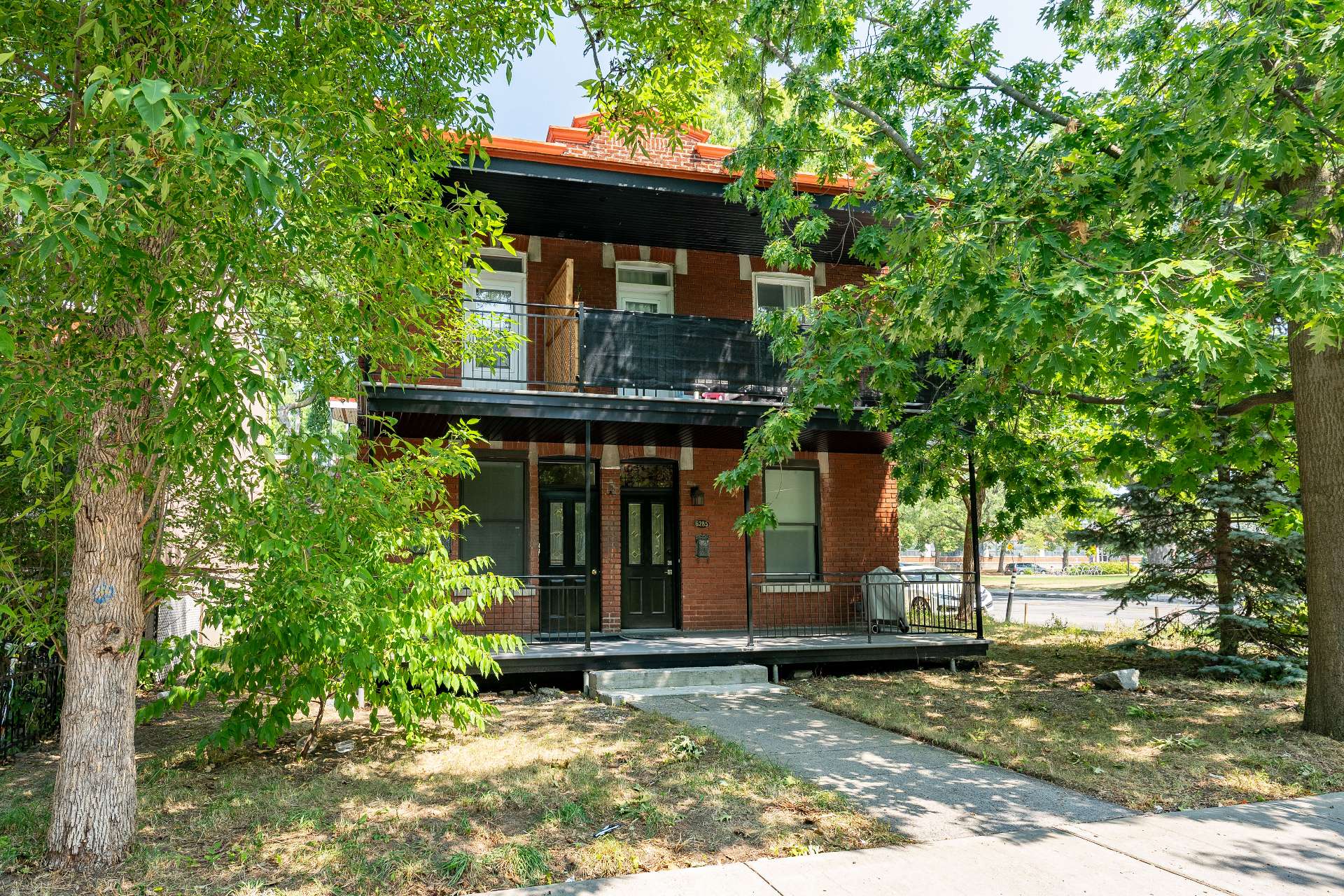 MLS: 16860936
