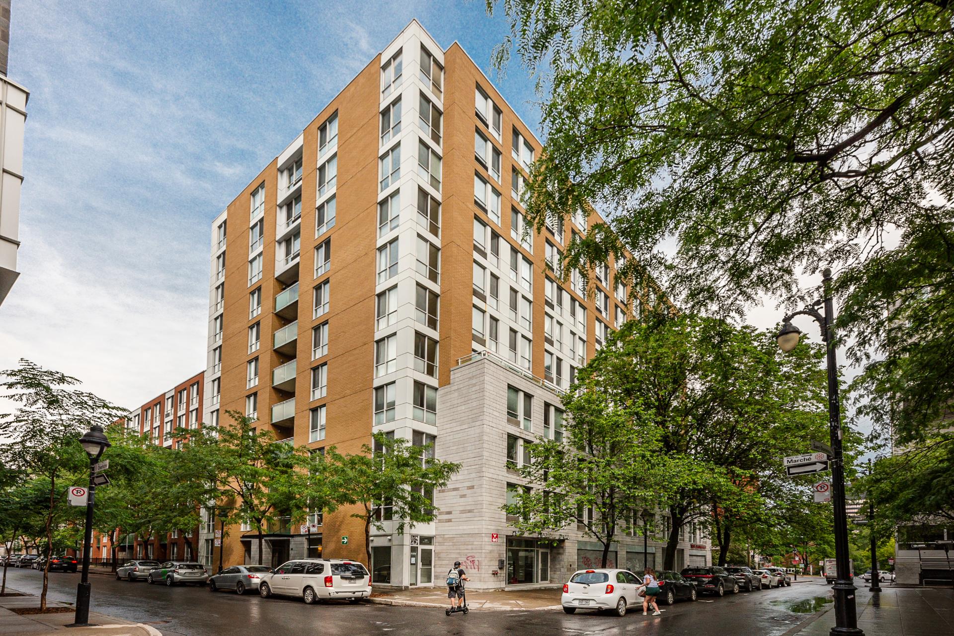 MLS: 17725378