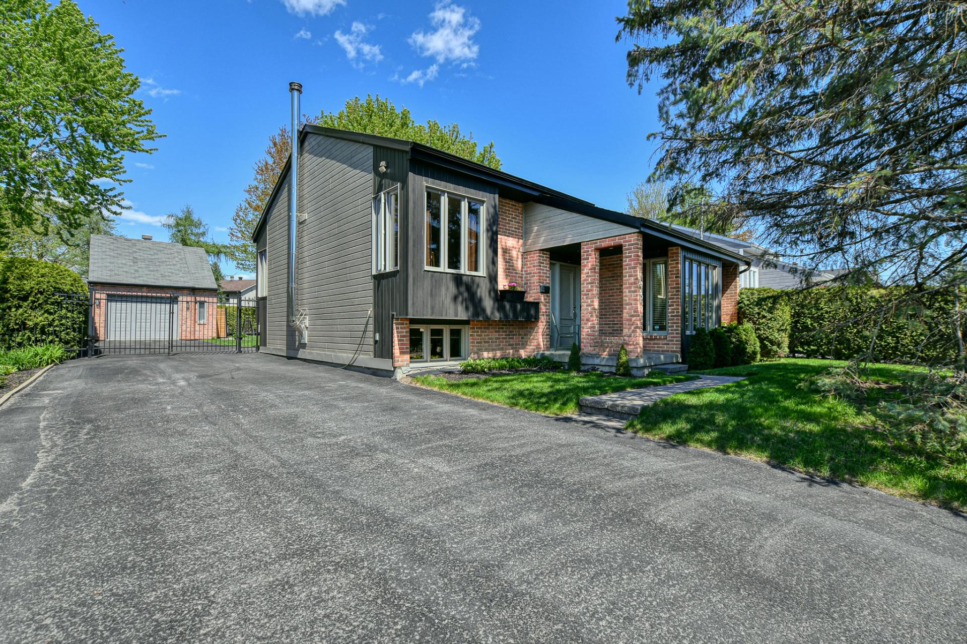 MLS: 21470565