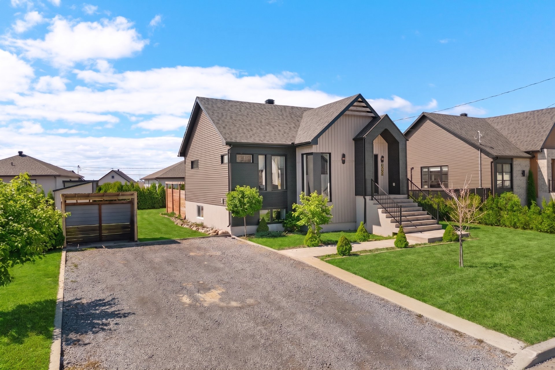 MLS: 22294646
