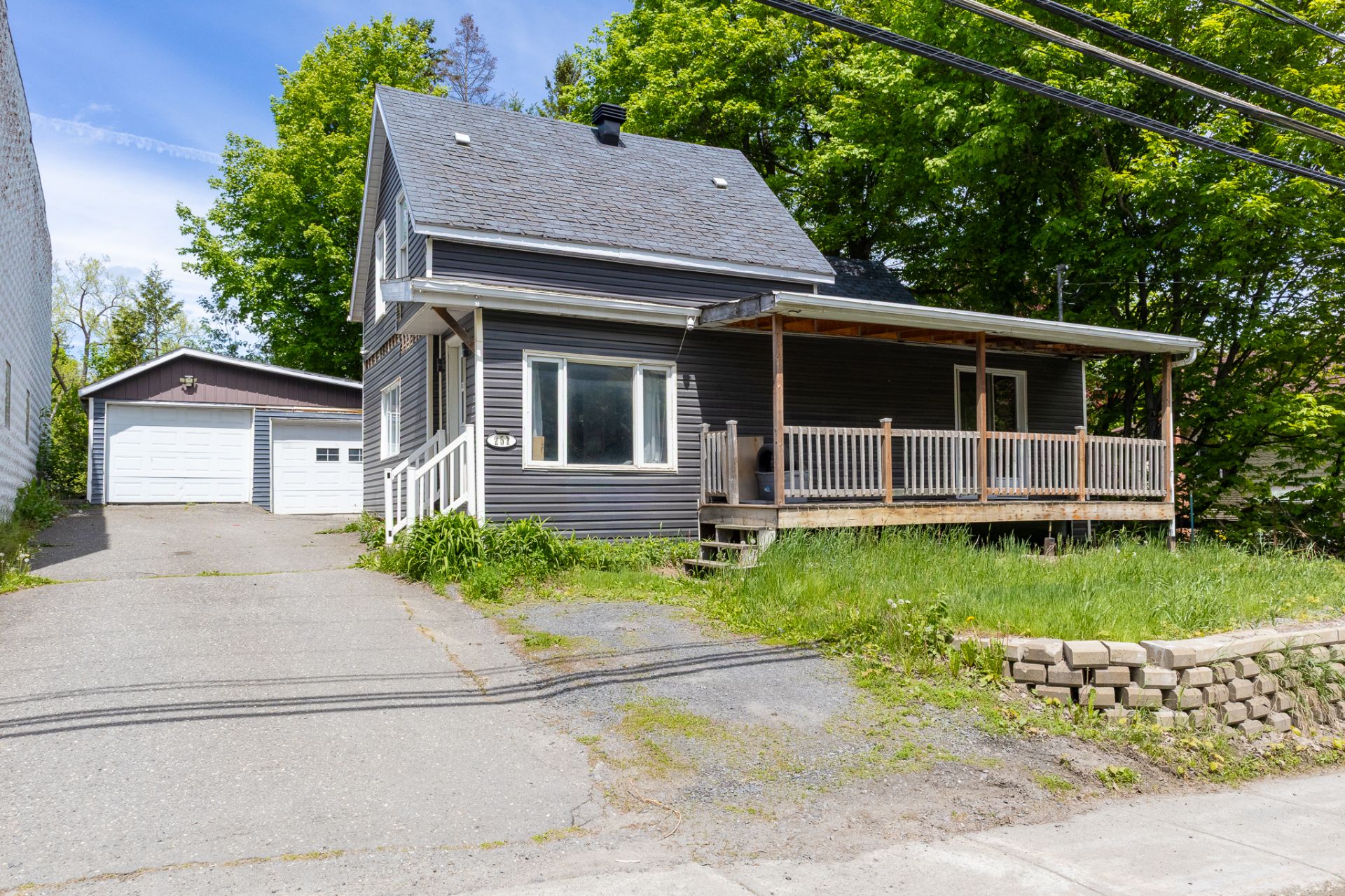 MLS: 10326178