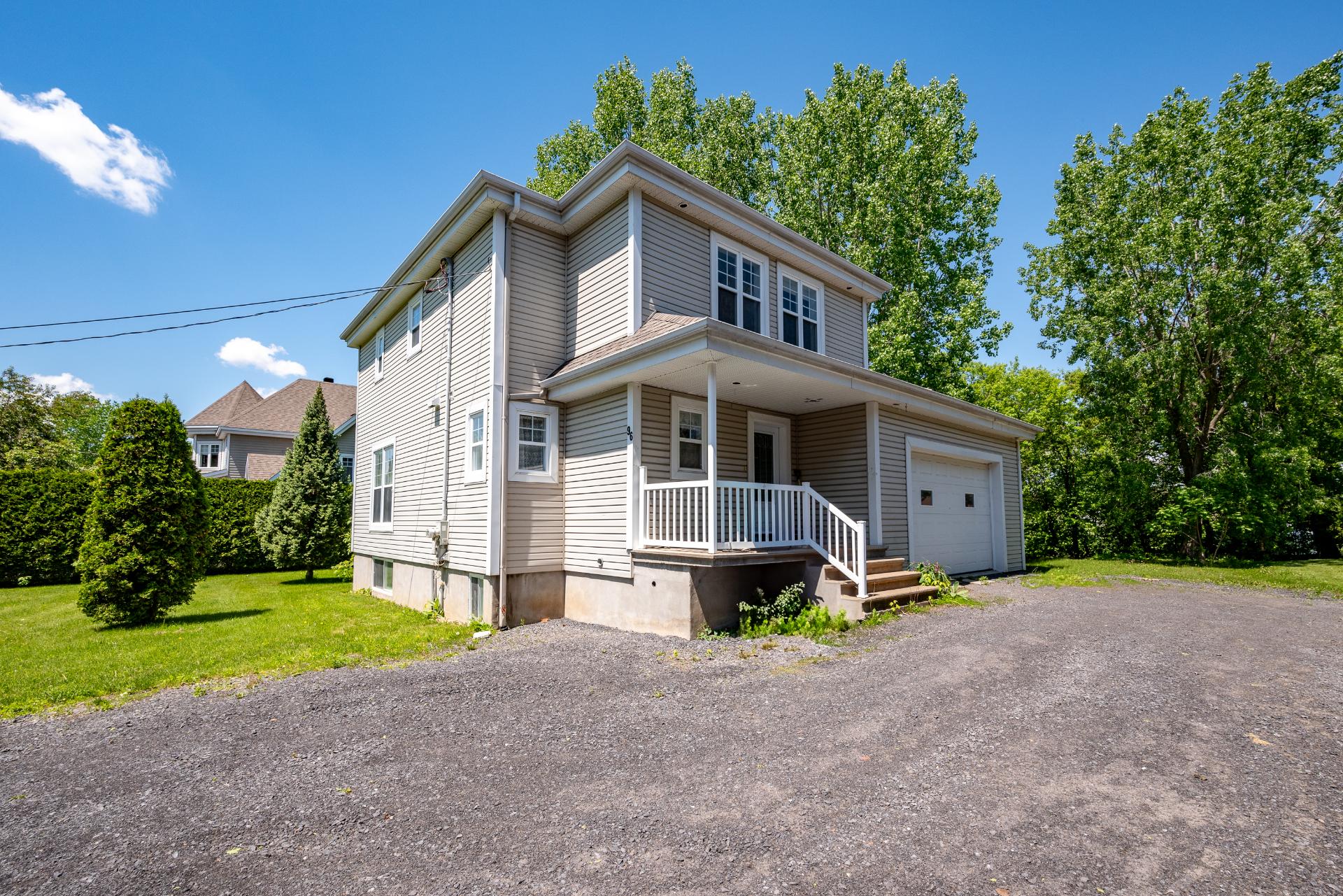 MLS: 17282432