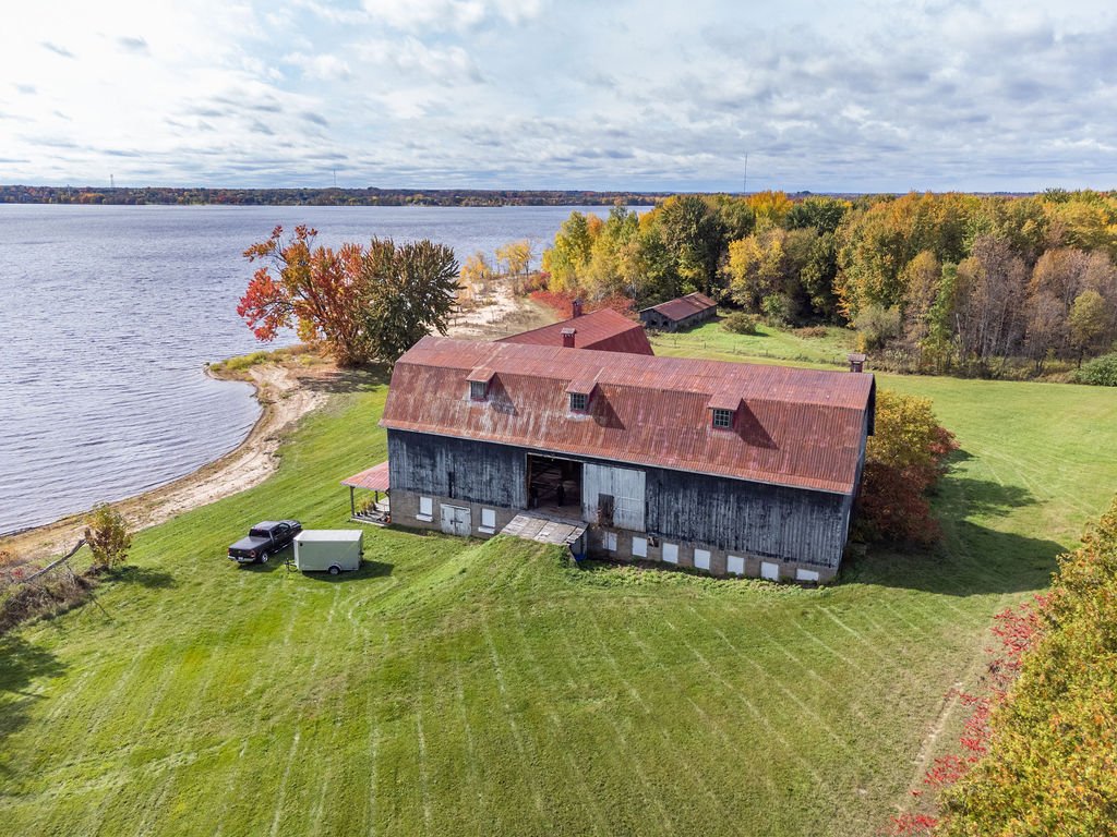 MLS: 17853745