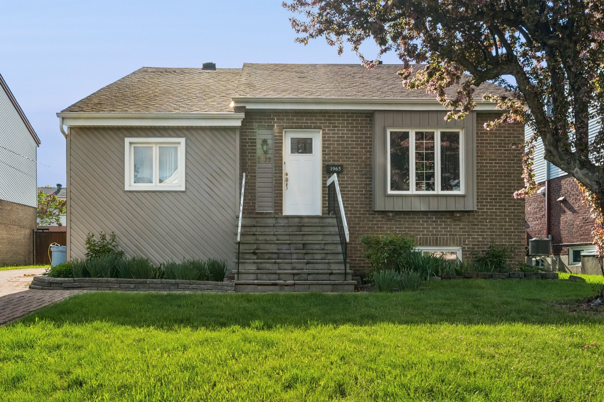 MLS: 19164771