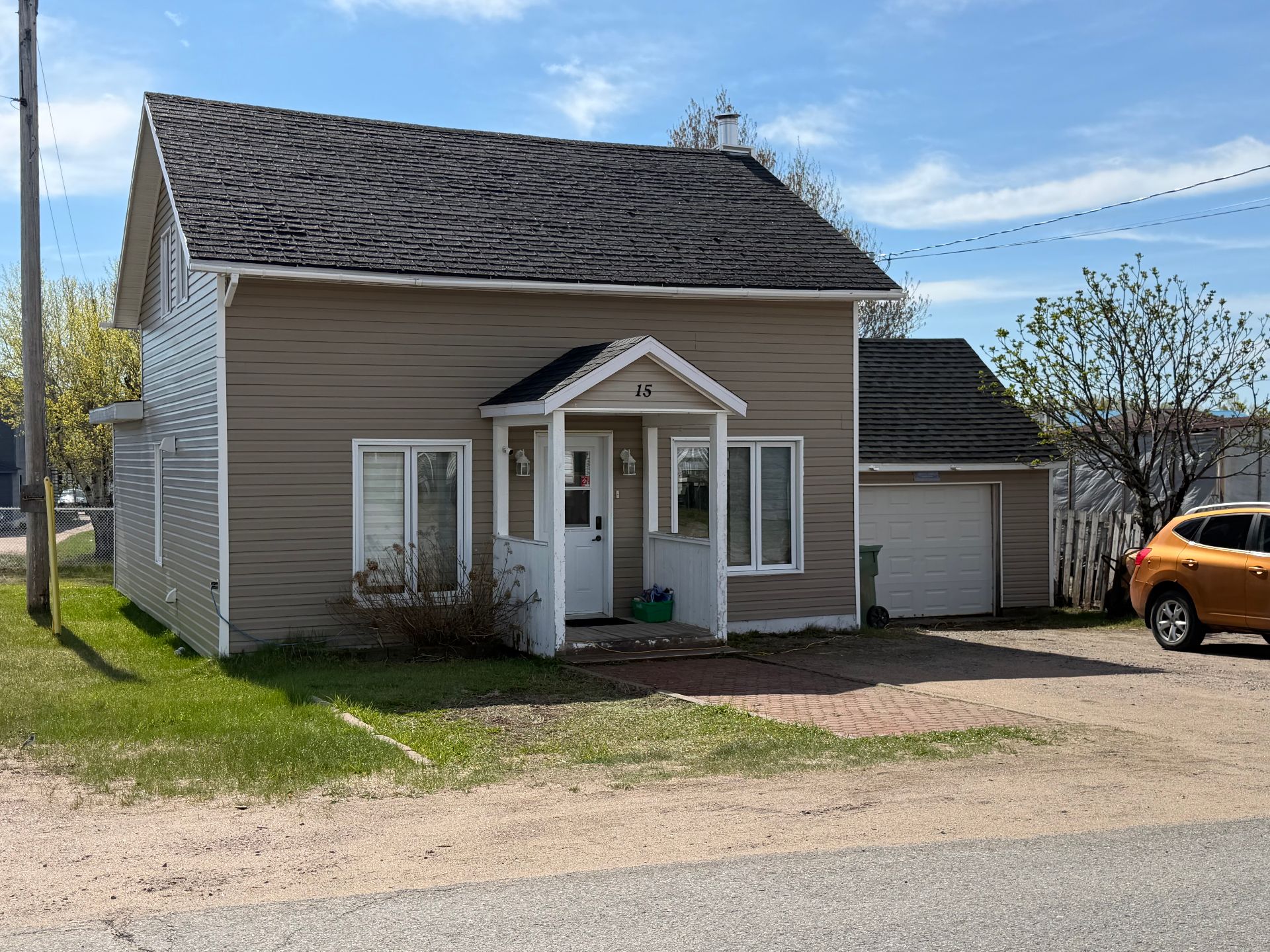 MLS: 22148125