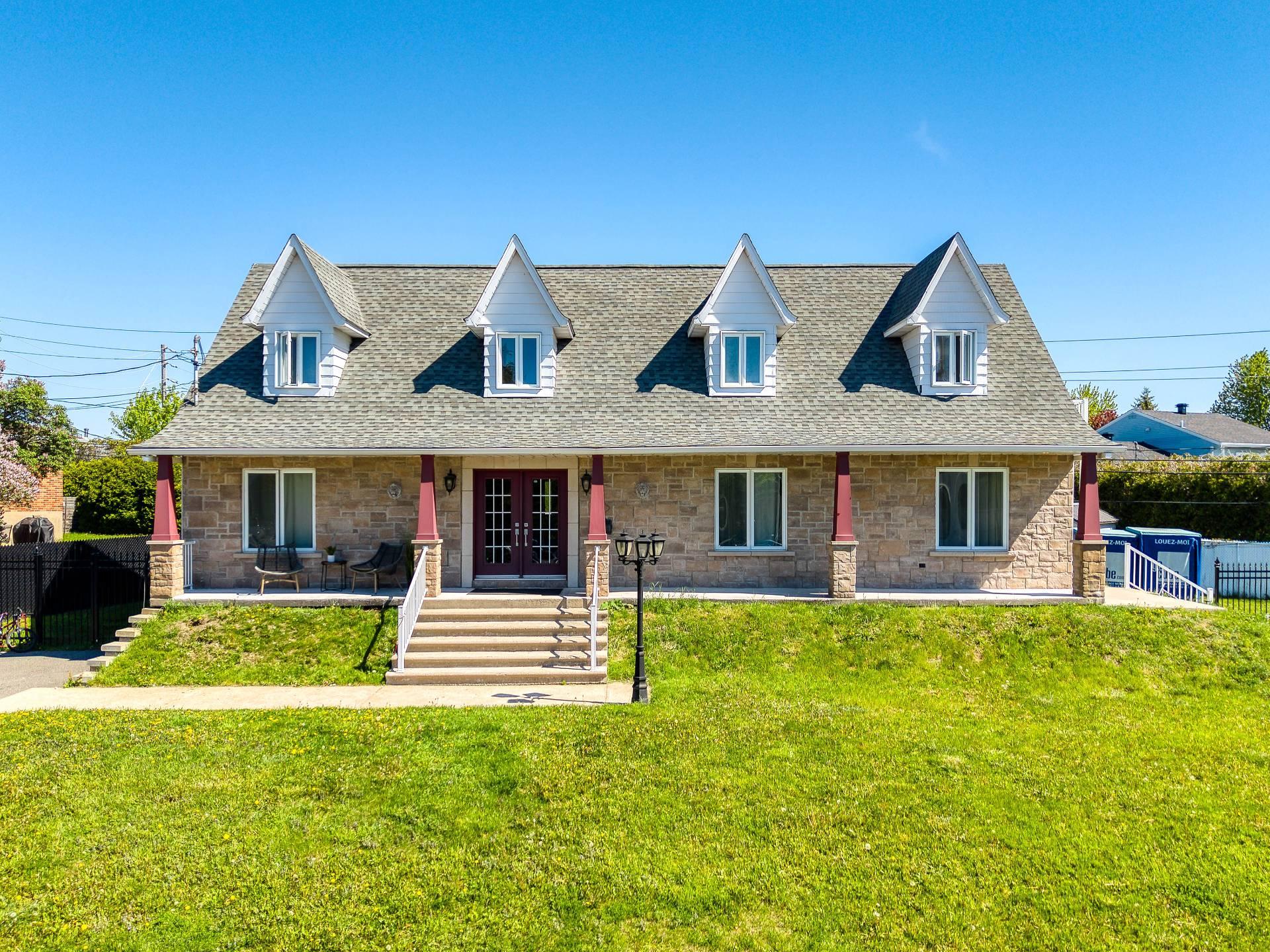 MLS: 17688546