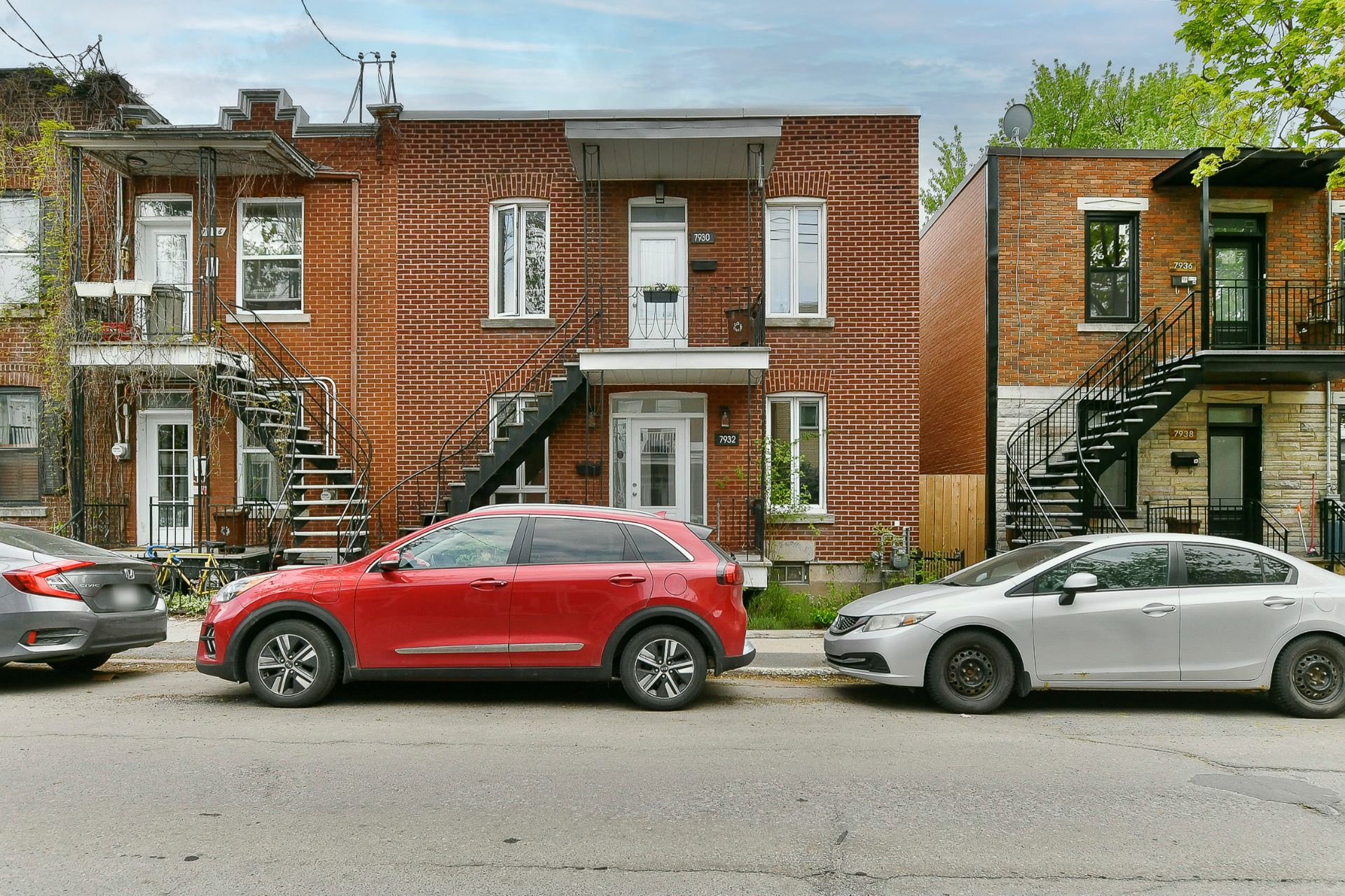 MLS: 27793287
