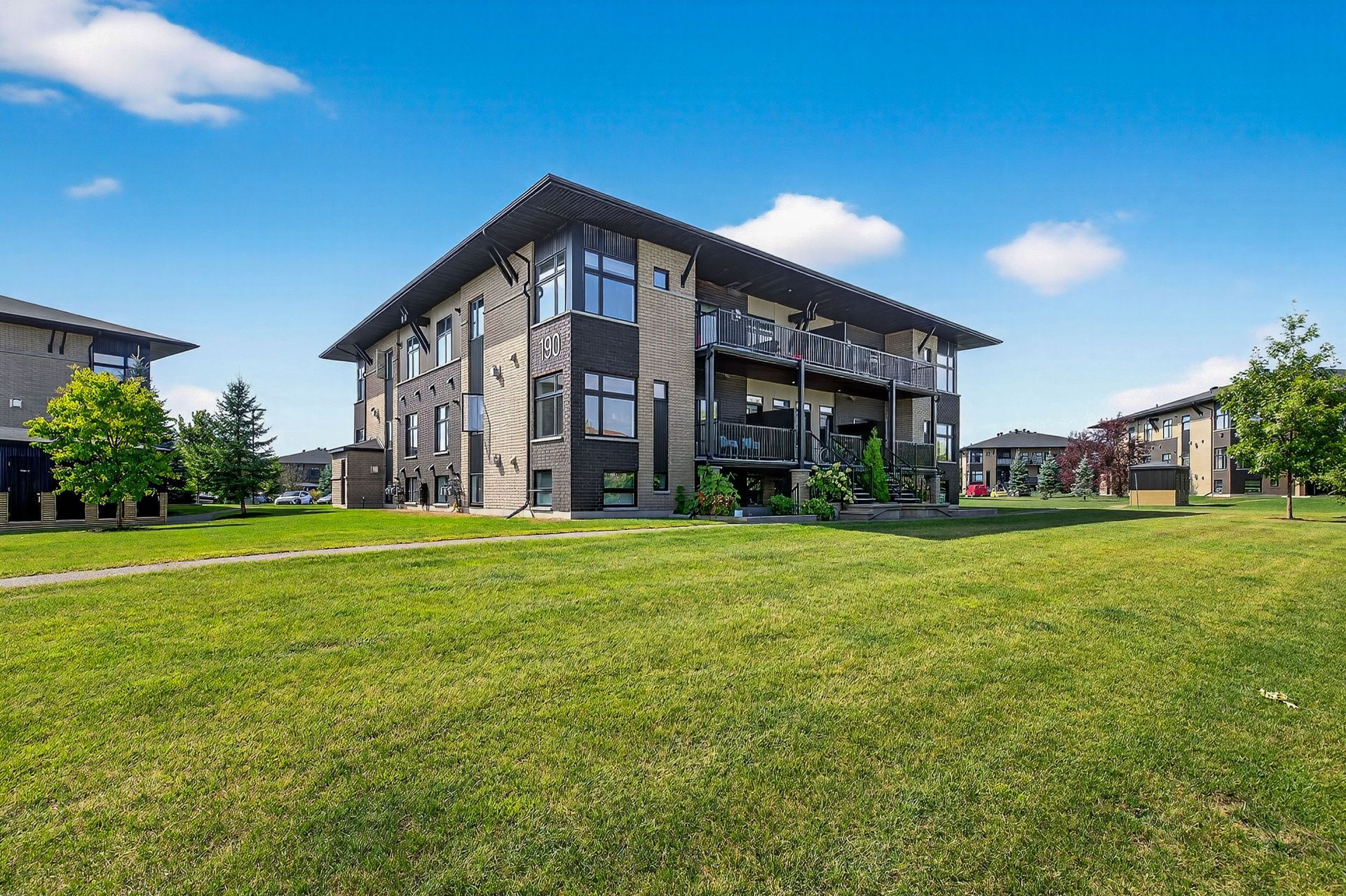 MLS: 16843566