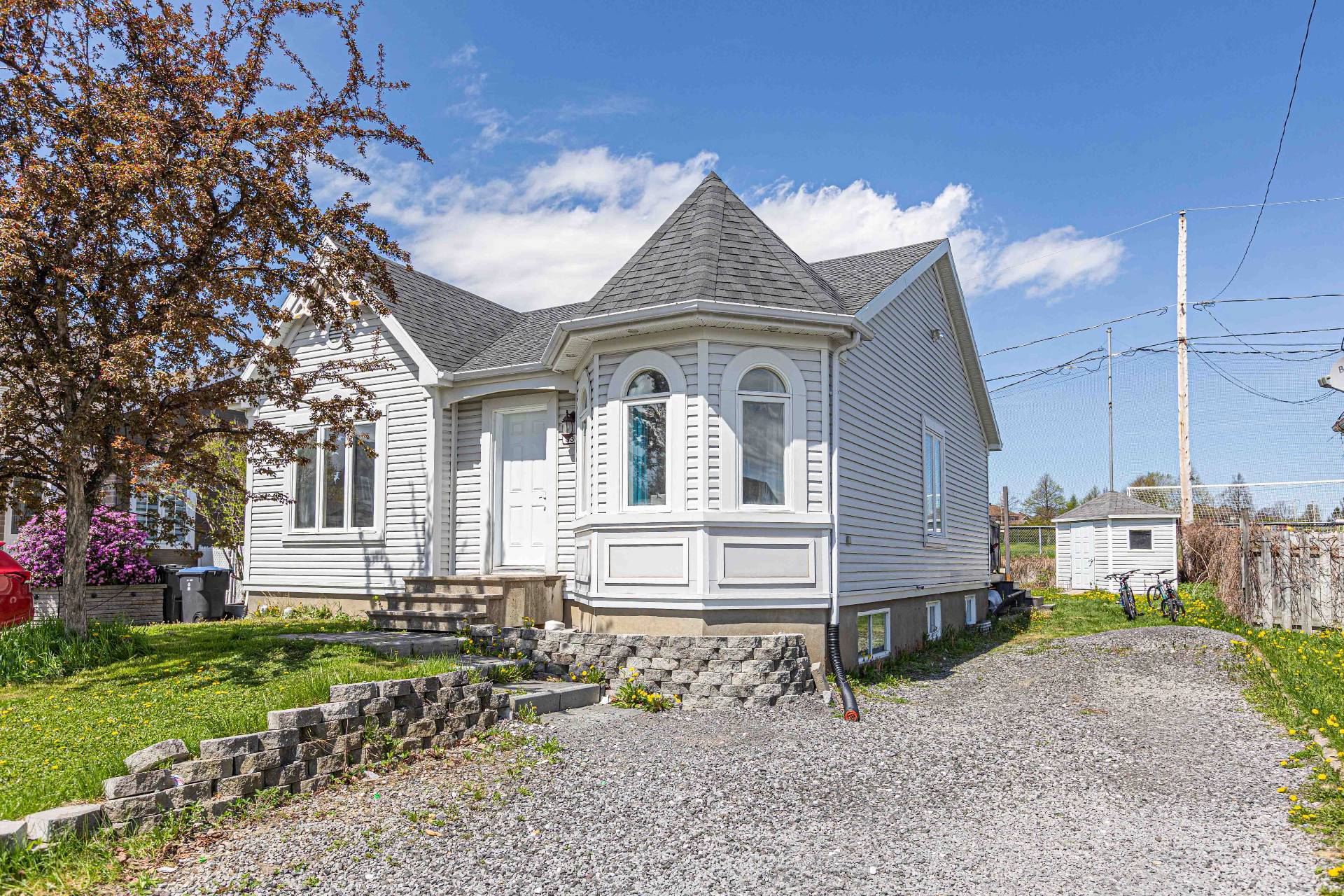 MLS: 16780407