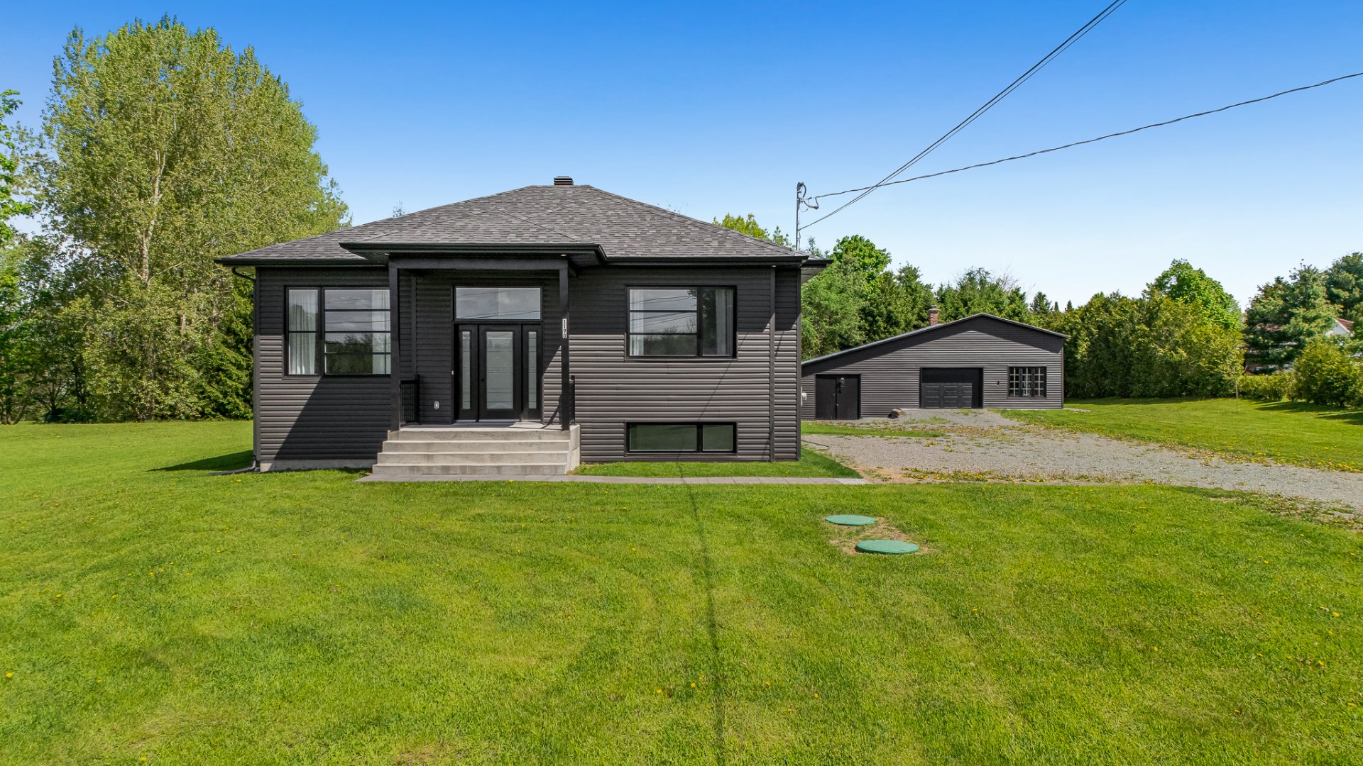 MLS: 25939276