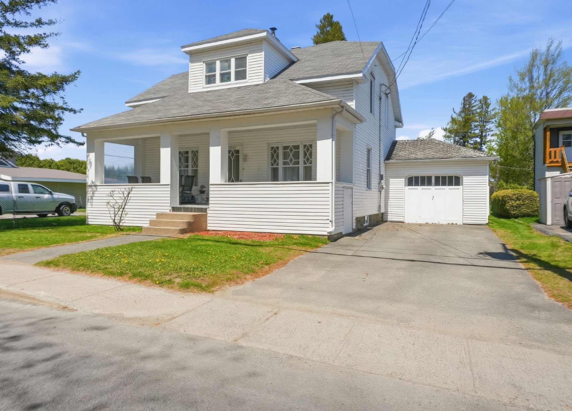 MLS: 17923354