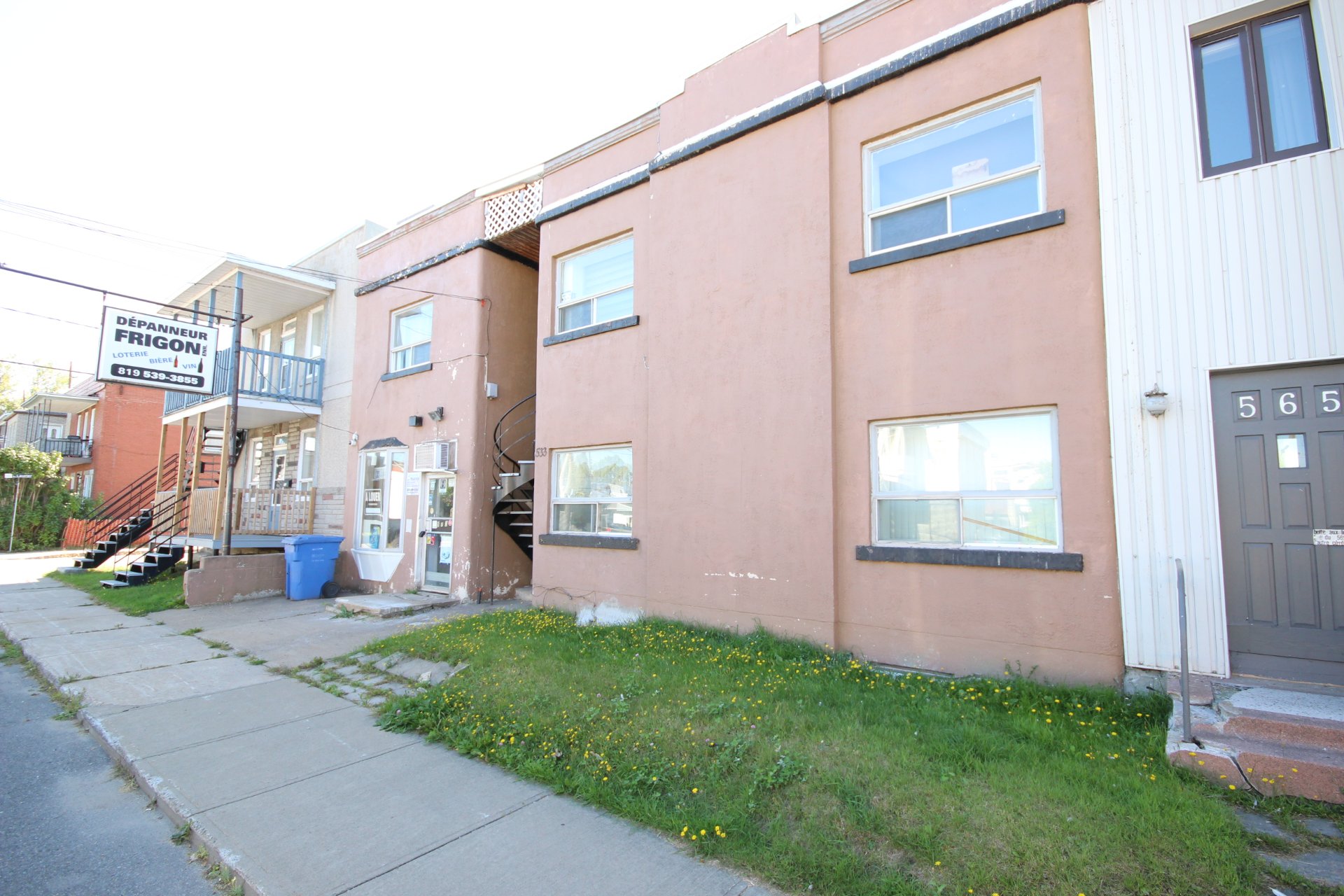 MLS: 22006522