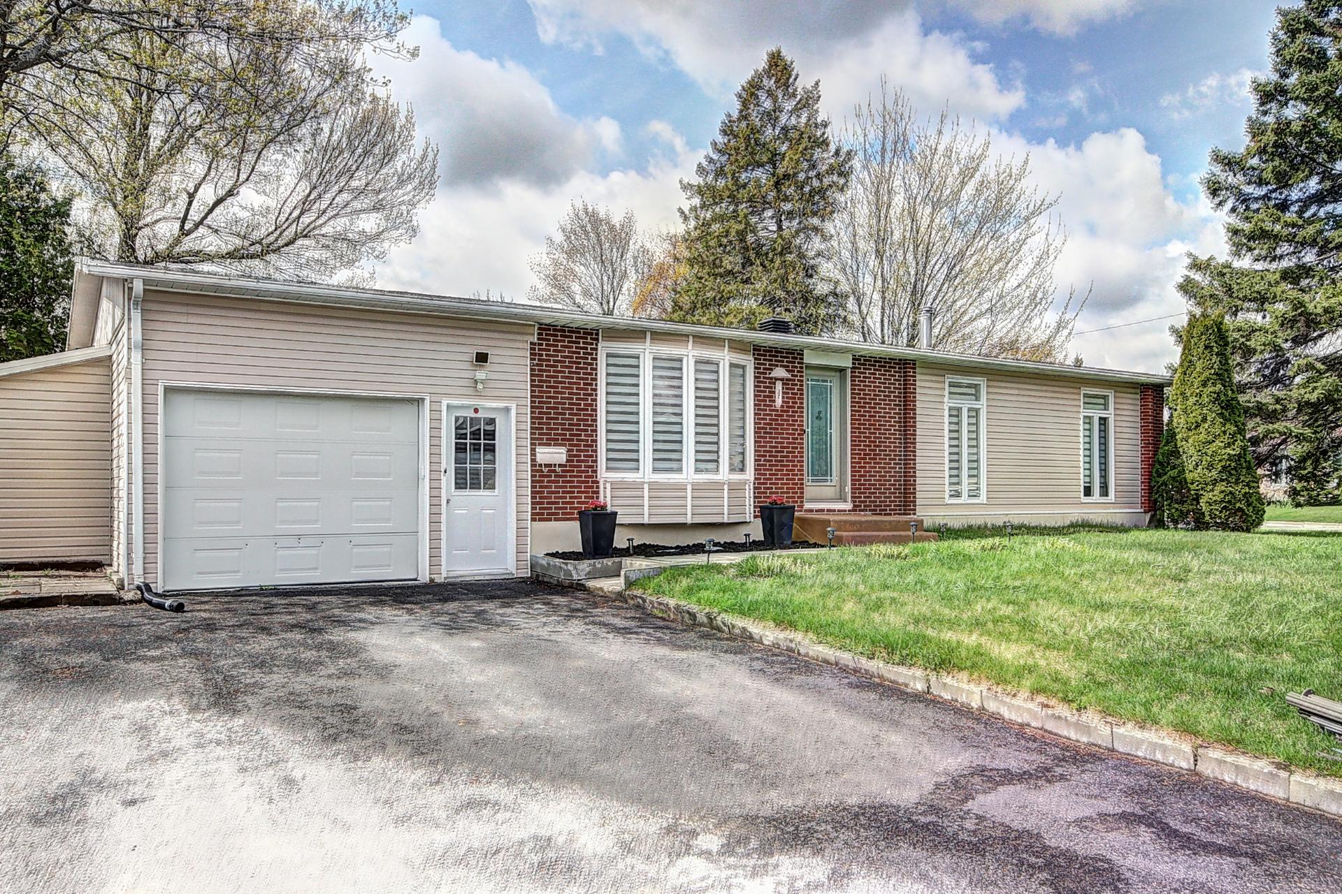 MLS: 19392988