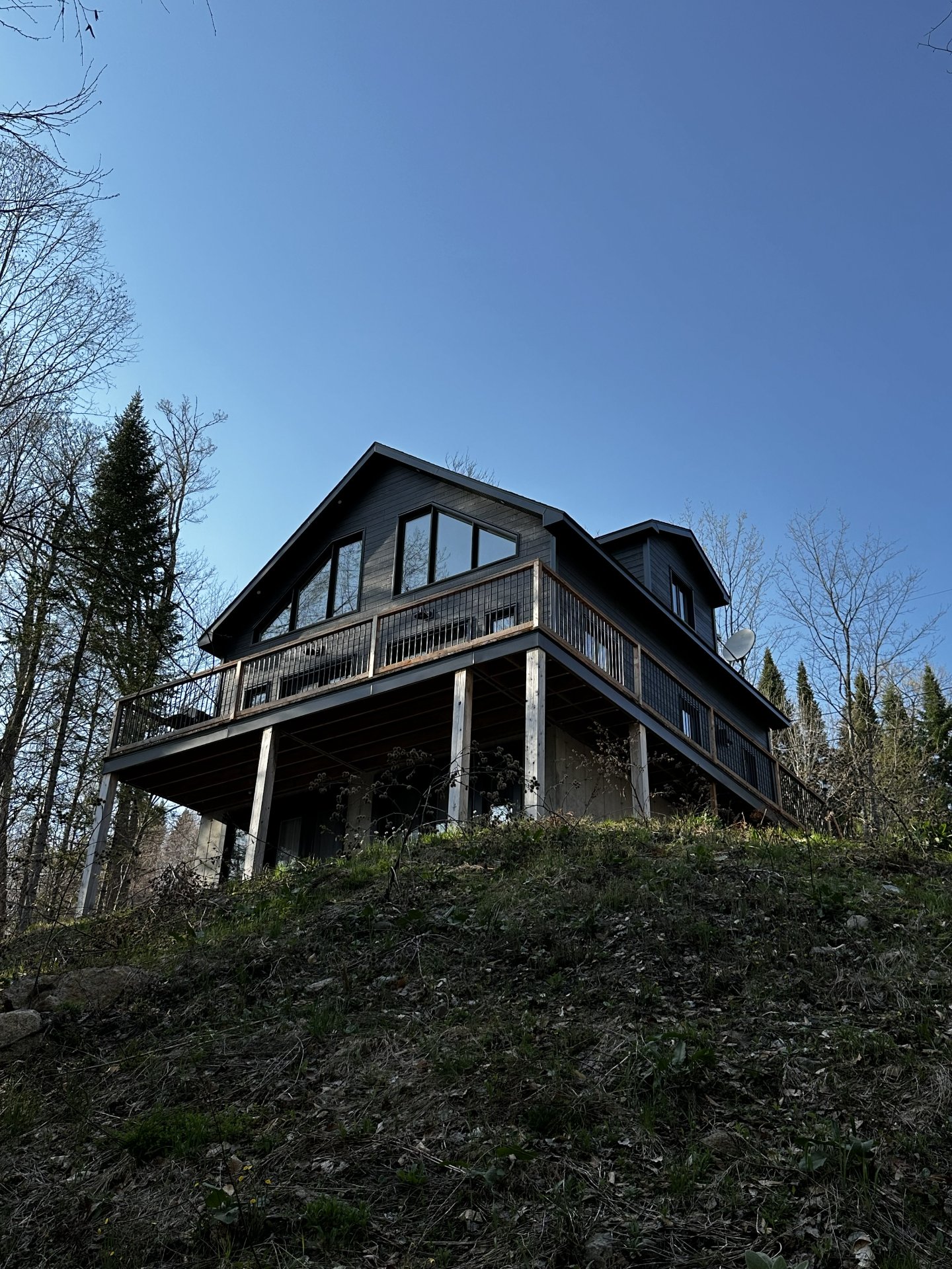 MLS: 24300536