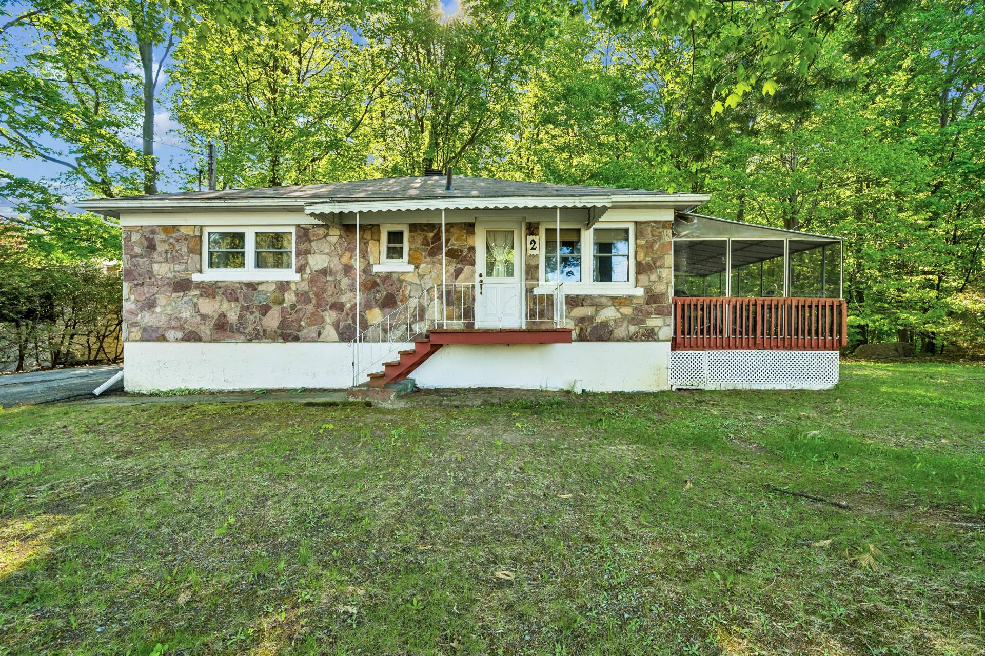 MLS: 23617211