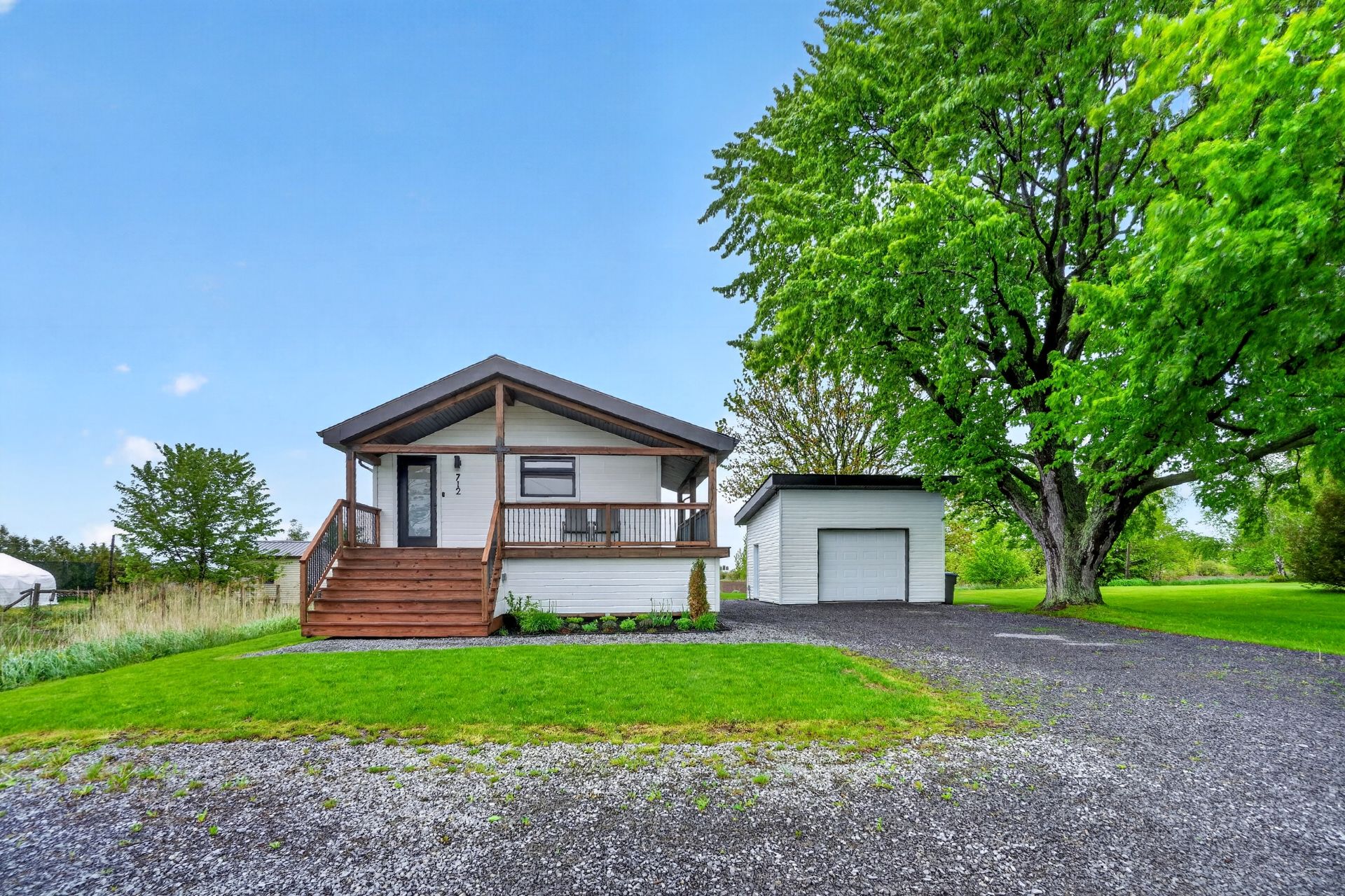 MLS: 19673287