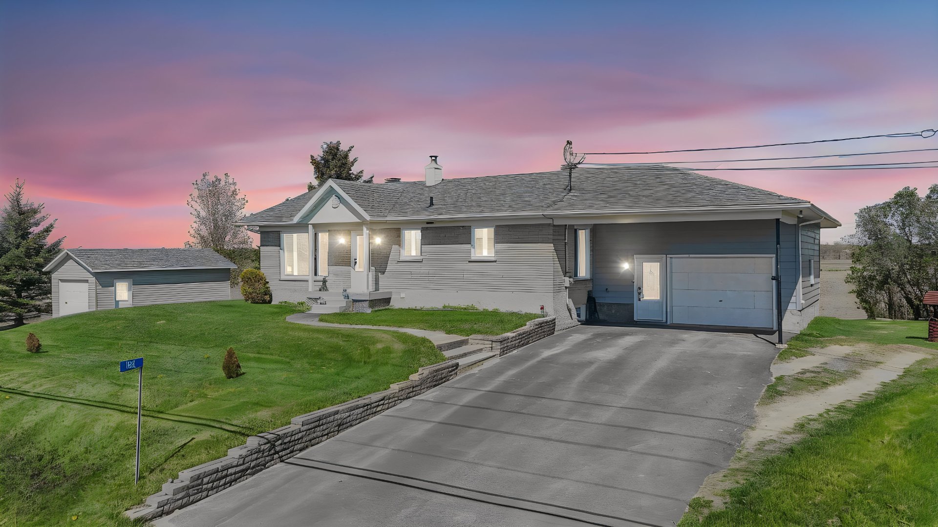 MLS: 25396111