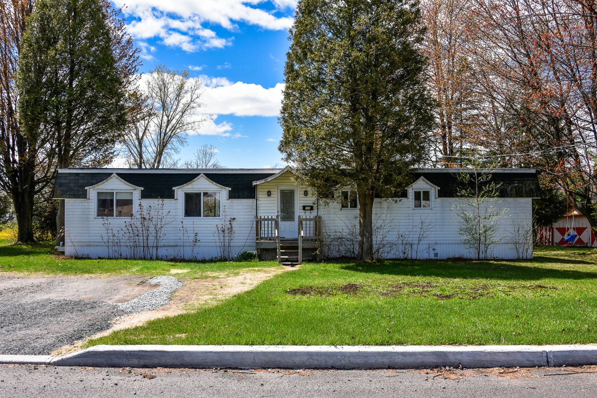 MLS: 14350643
