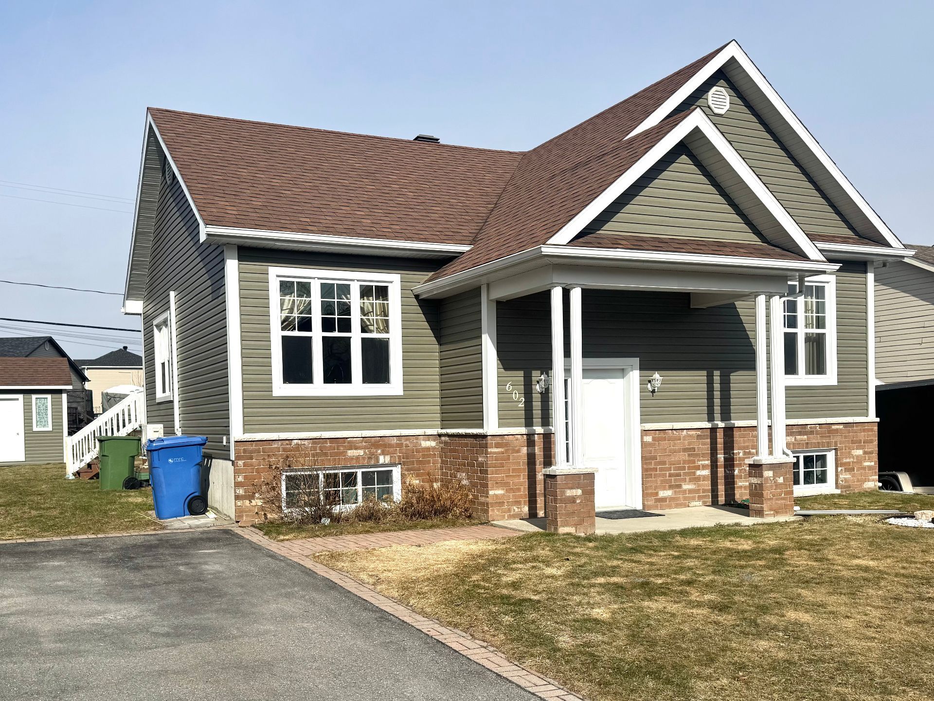 MLS: 13615784