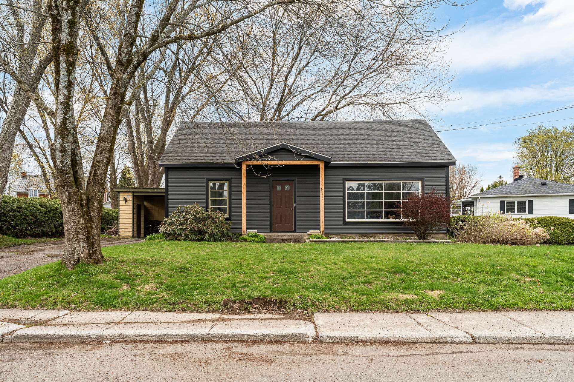 MLS: 9787415