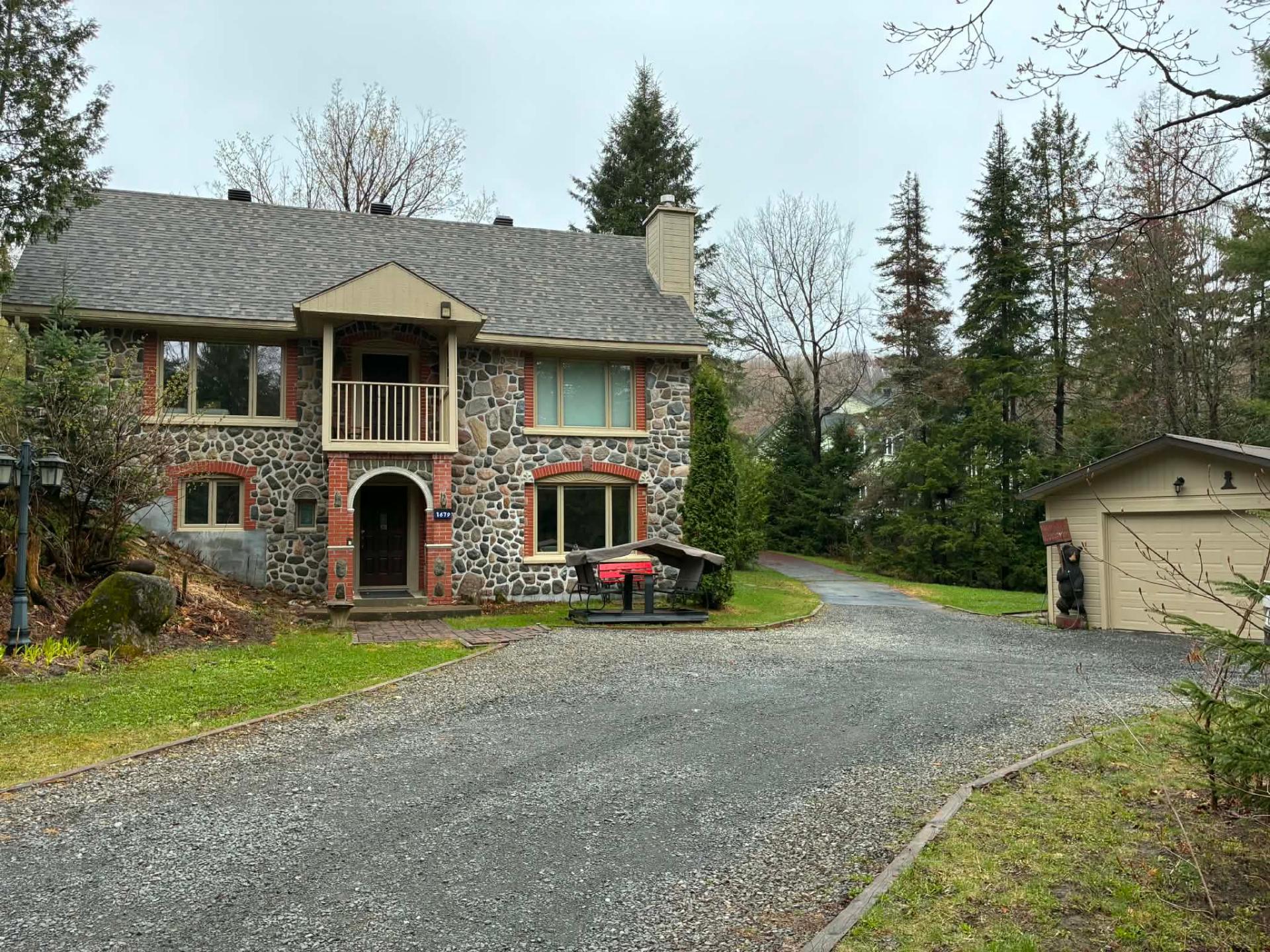 MLS: 28076306