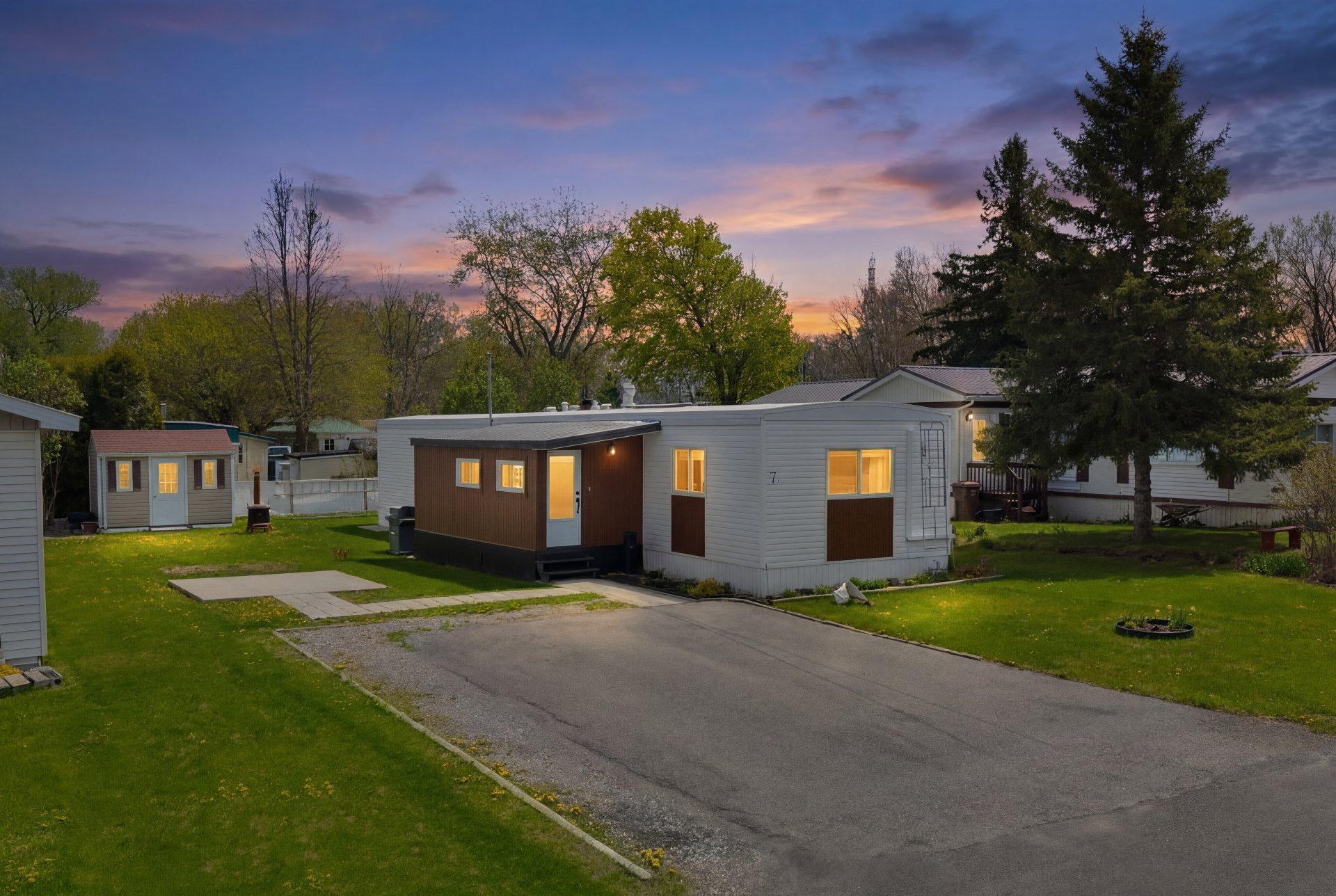 MLS: 15884783