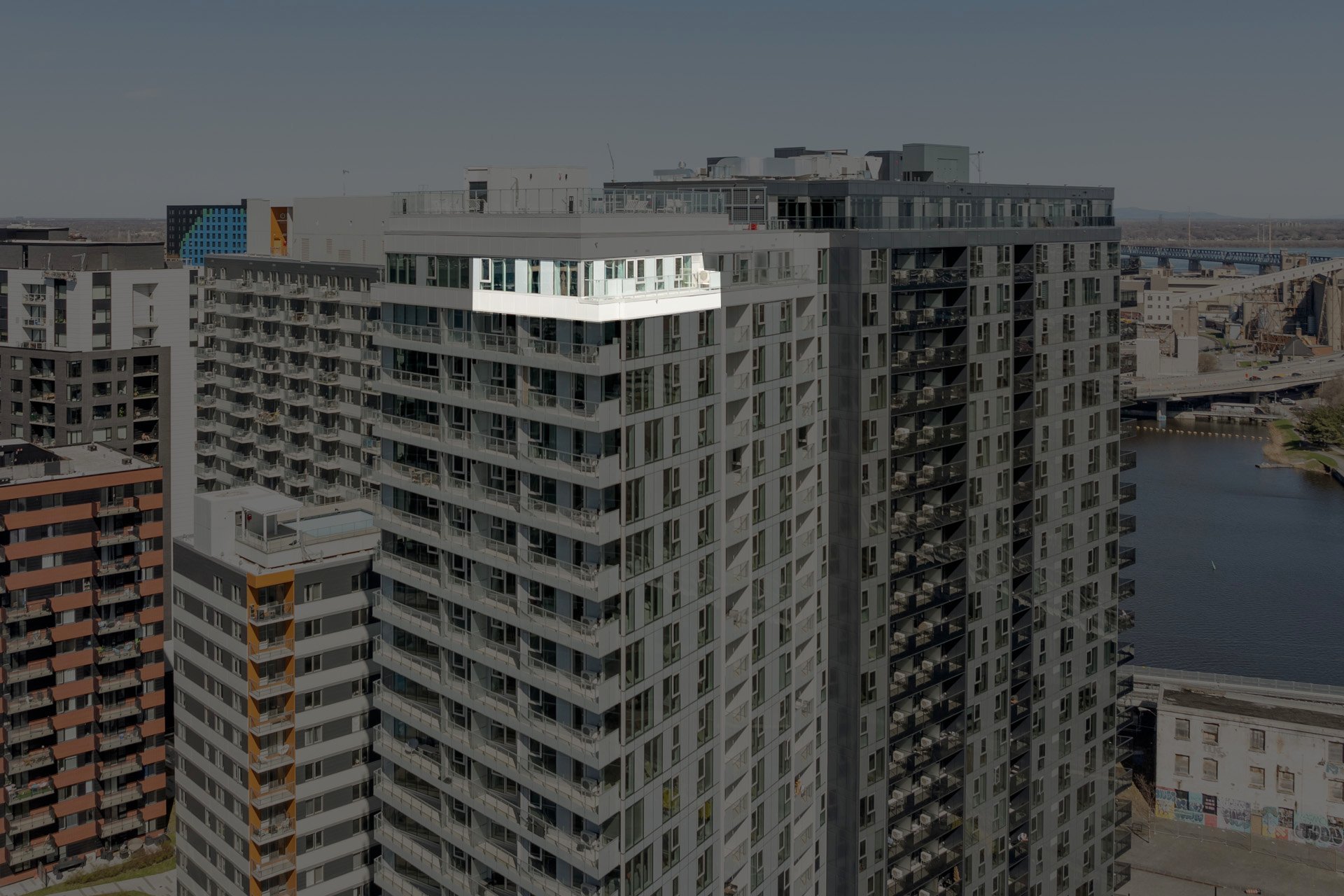 MLS: 22466979