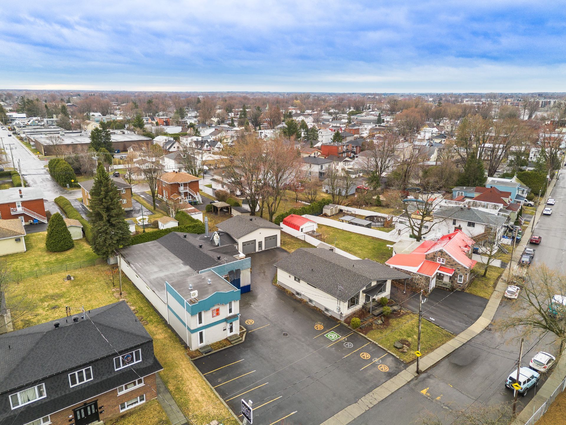 MLS: 28054121