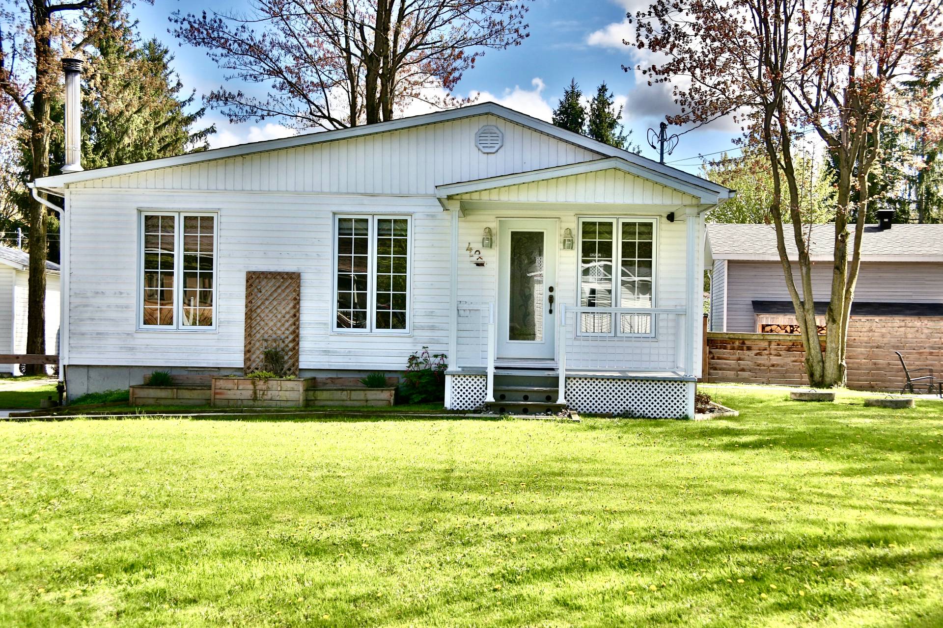 MLS: 14402365