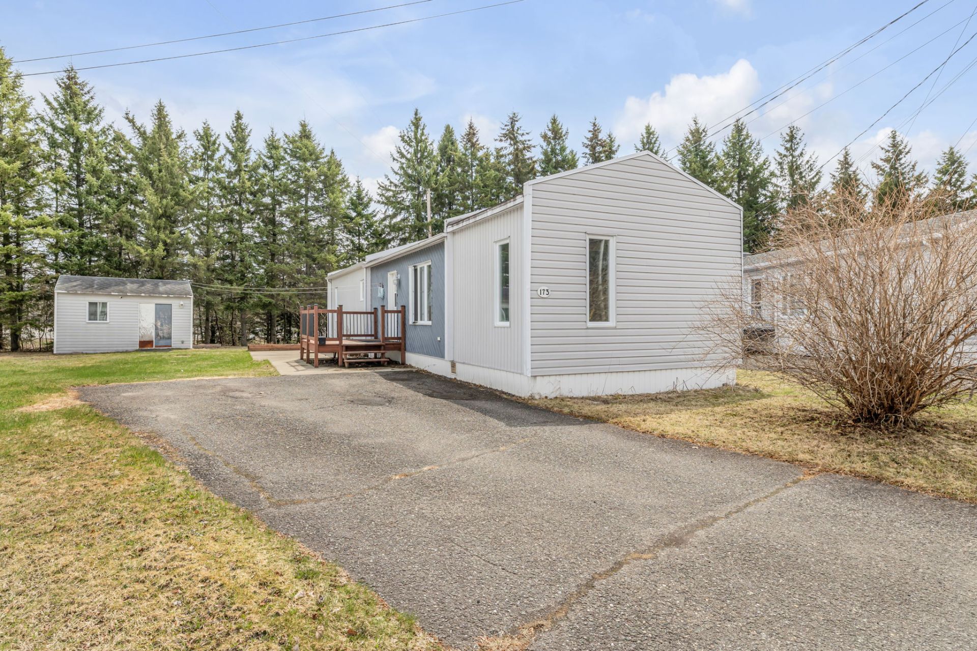MLS: 16530984