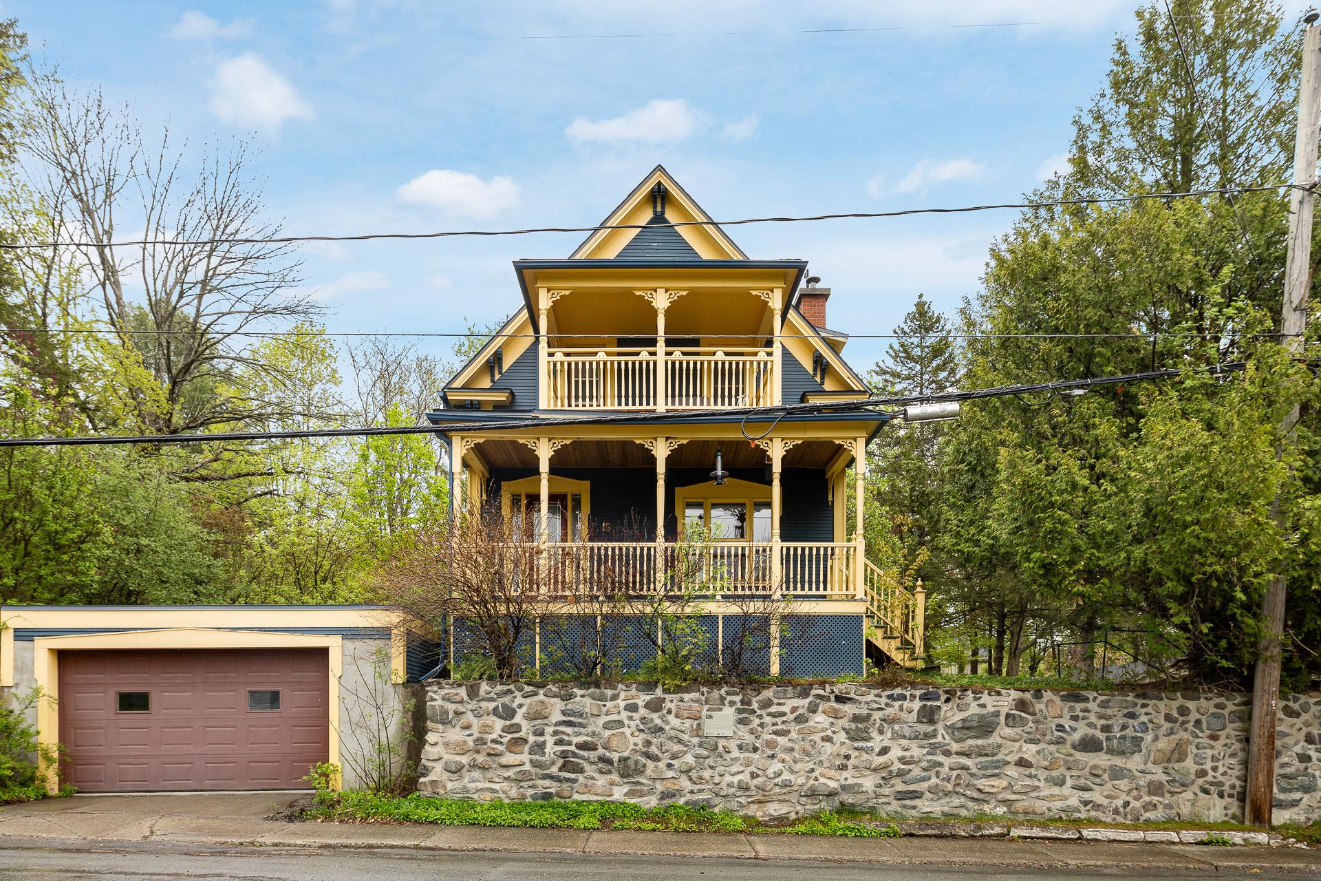 MLS: 17454519